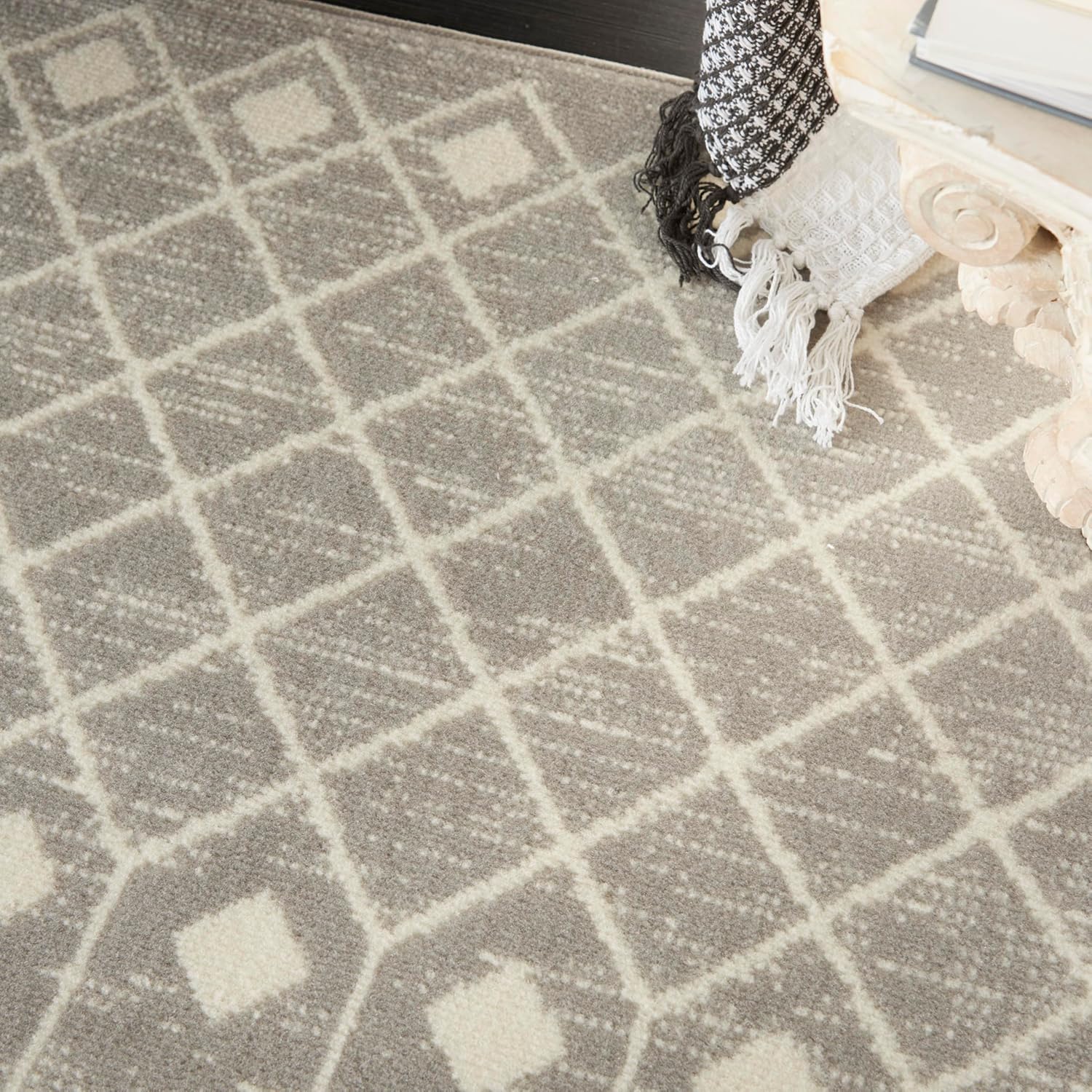 Nourison Home Grafix Grey 7' x 10' Area Rug - Easy Clean, Non Shedding, Bed Room, Living Room, Dining Room, Kitchen (7' x 10')