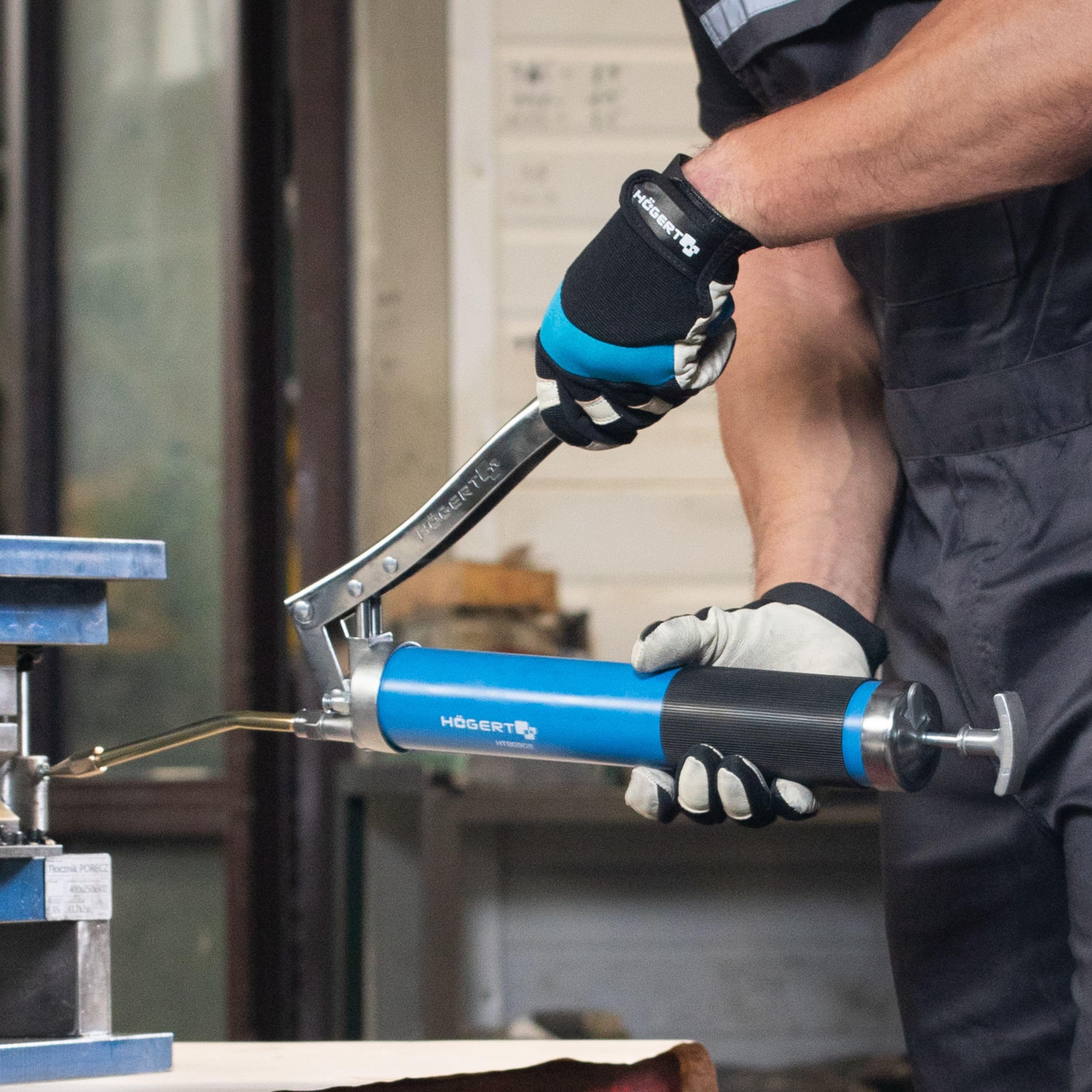 HÖGERT TECHNIK Pistola de engrase 10000 PSI, manual 600 g, con palanca y tubo de presión, dosificación precisa, manguera para lubricación sencilla