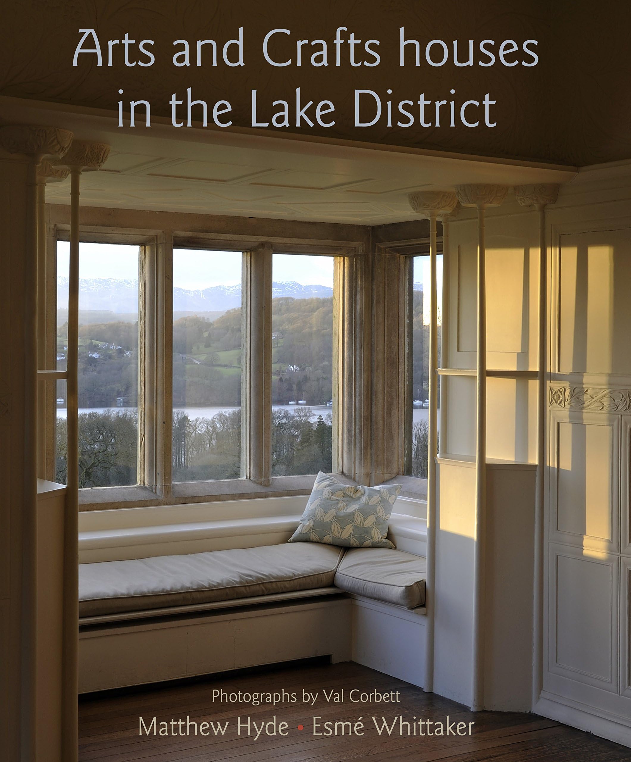 Arts and Crafts Houses in the Lake District Paperback – 2 July 2015