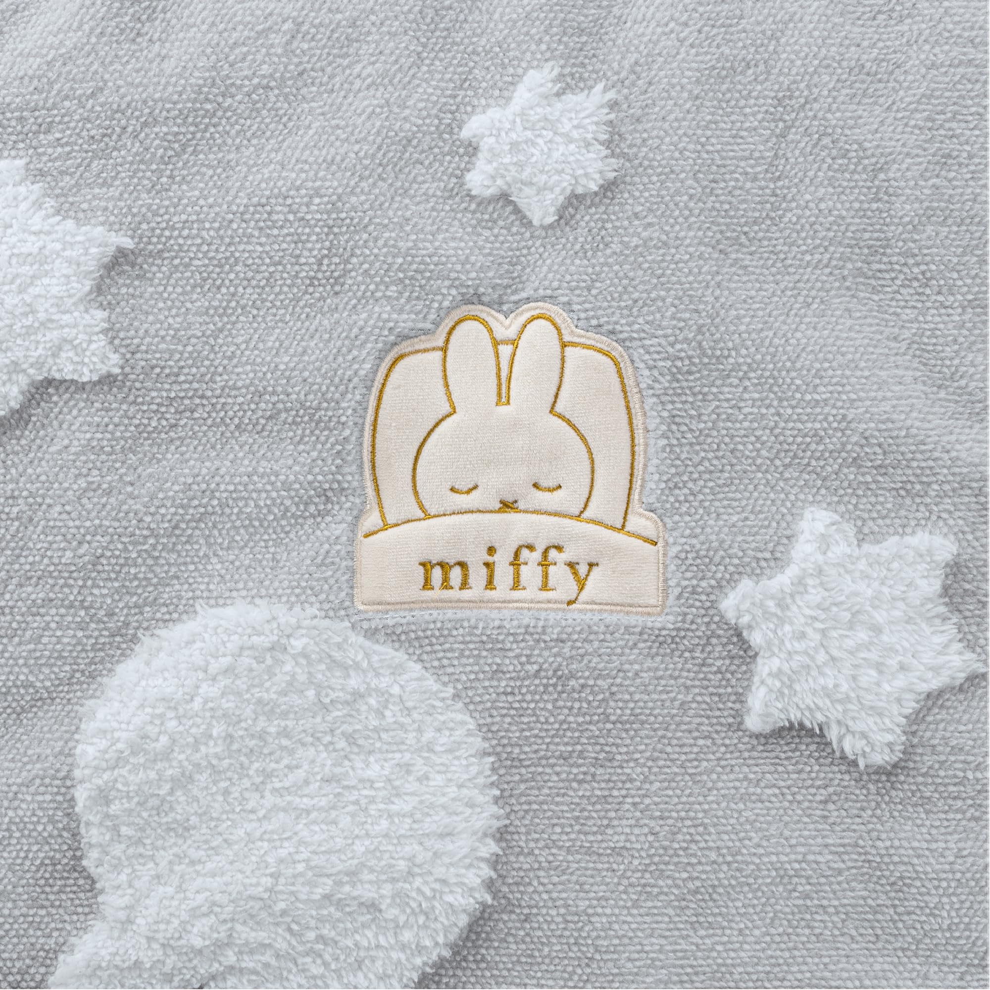 西川　miffy やわらかな肌ざわりキルトケット 140x190cm Amazon.co.jp: nishikawa【西川】 ミッフィー キルトケット シングル