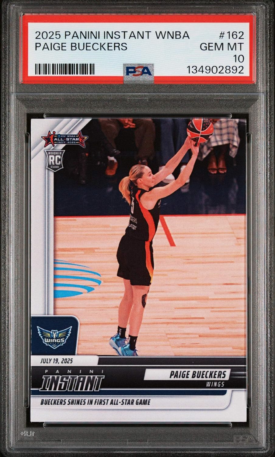 Graded 2025 Panini Instant Paige Bueckers #162 Rookie RC Basketball Card PSA 10 Gem Mint