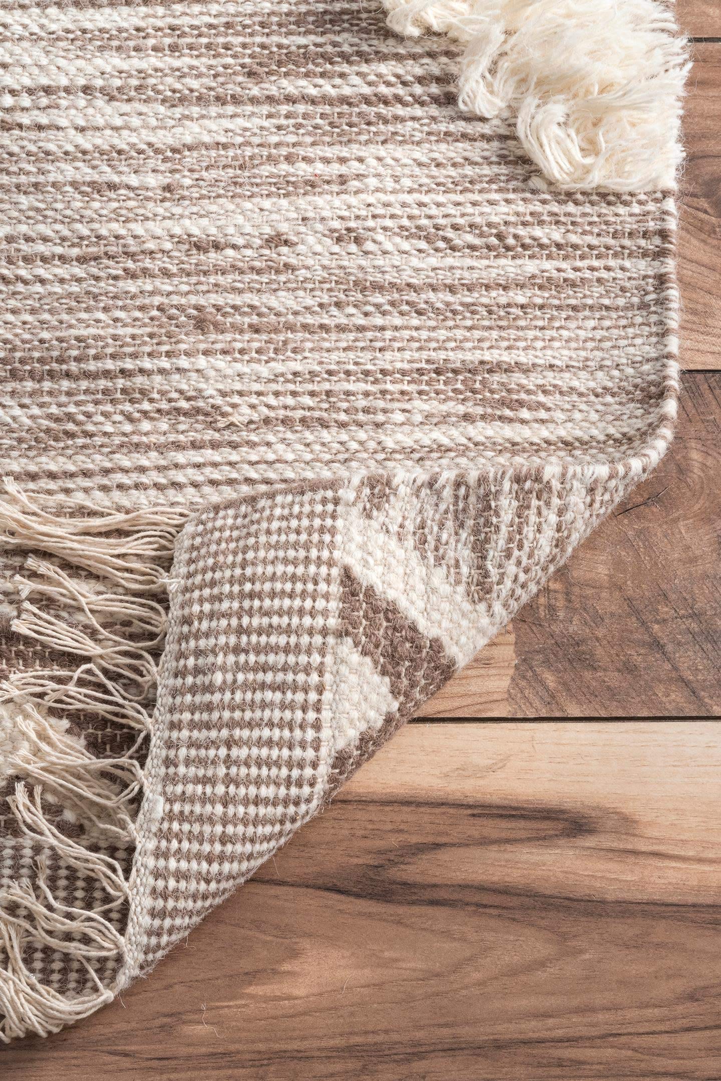 nuLOOM Area Rug, 2' x 3', Beige, 61 x 91 cm (Rectangular) - Image 4
