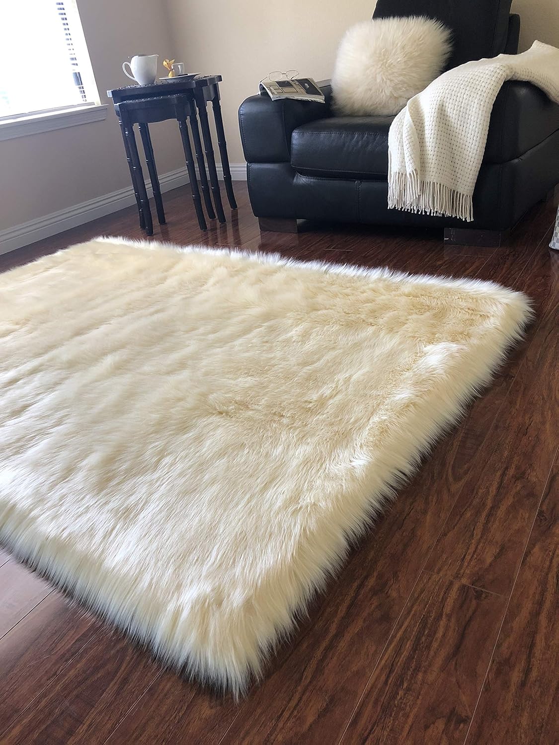LAMBZY Faux Sheepskin Super Soft Hypoallergenic Rectangular Area Rug Plush Fur, Luxury Shaggy Silky Carpet for Bedrooms Rugs Living Room Kids Rooms Sofa Floor (10'x14',300x425 cm, Cream)