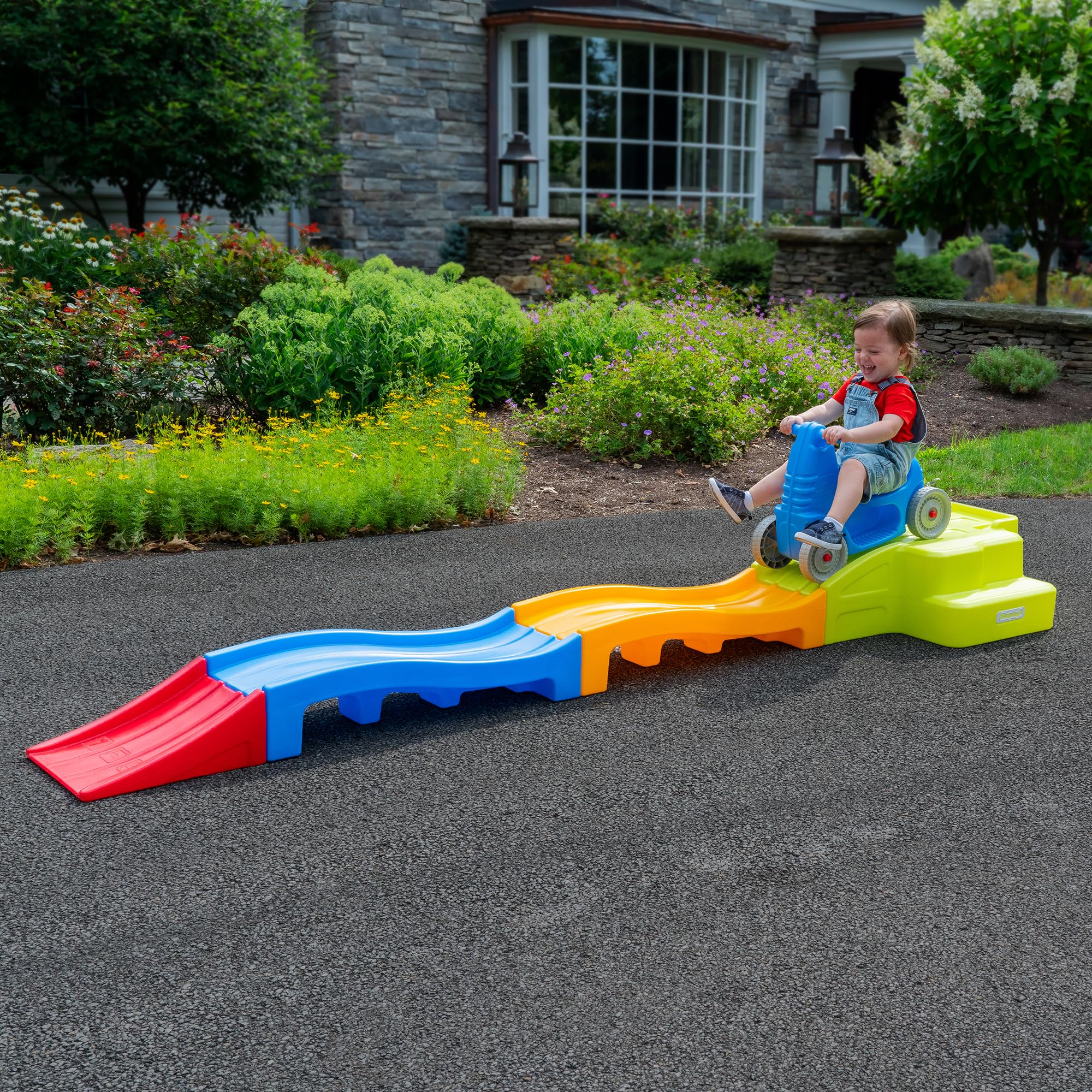 Simplay3 Deluxe Expandable Roller Coaster with Tracks, Downhill Race Track for Growing Kids, Indoor Outdoor Toddler Ride On Toy, Ages 2-5 Years