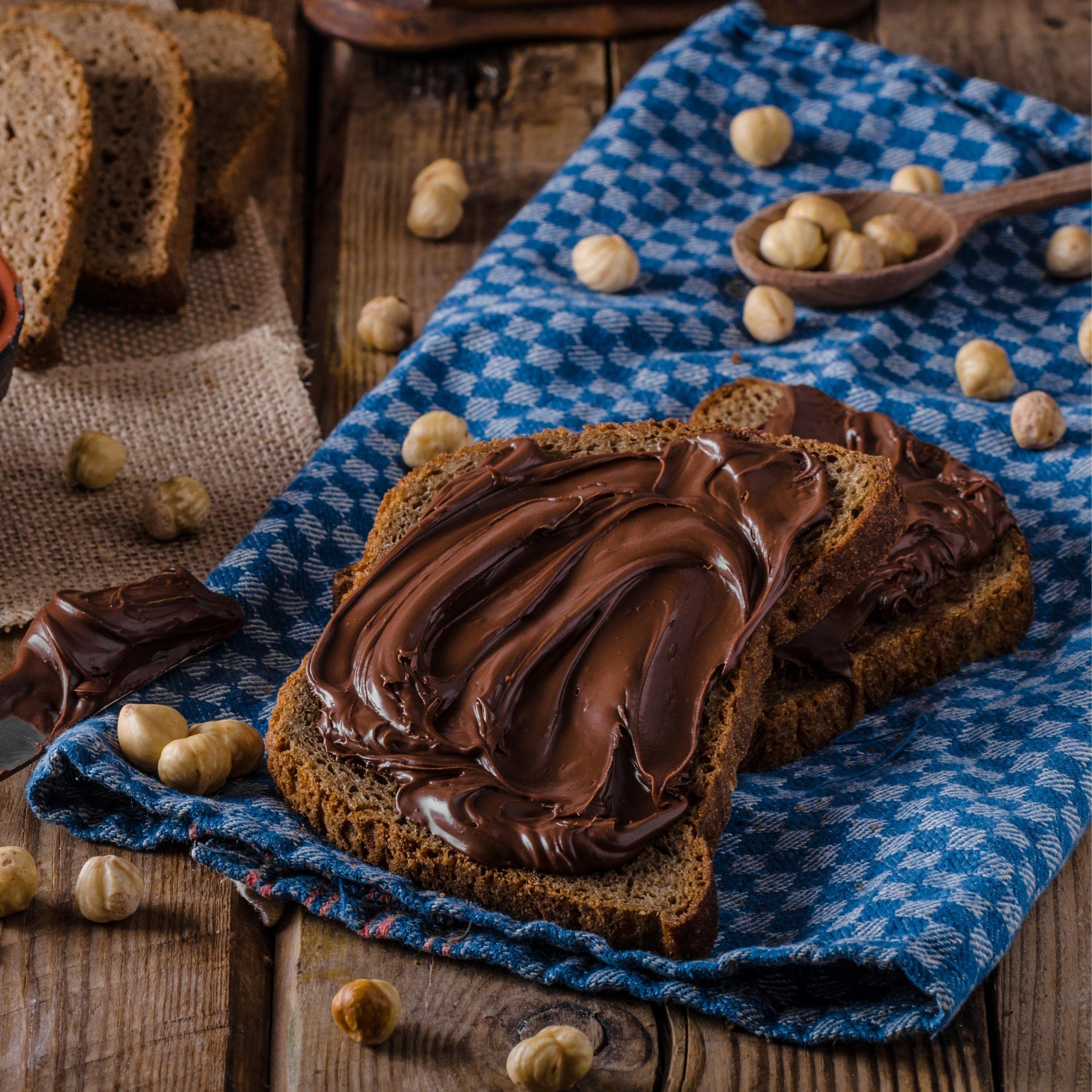 Crema di nocciole e cacao (4x200g) con 66% di nocciole - senza aggiunta di zuccheri e Vegan - prodotto artigianale italiano