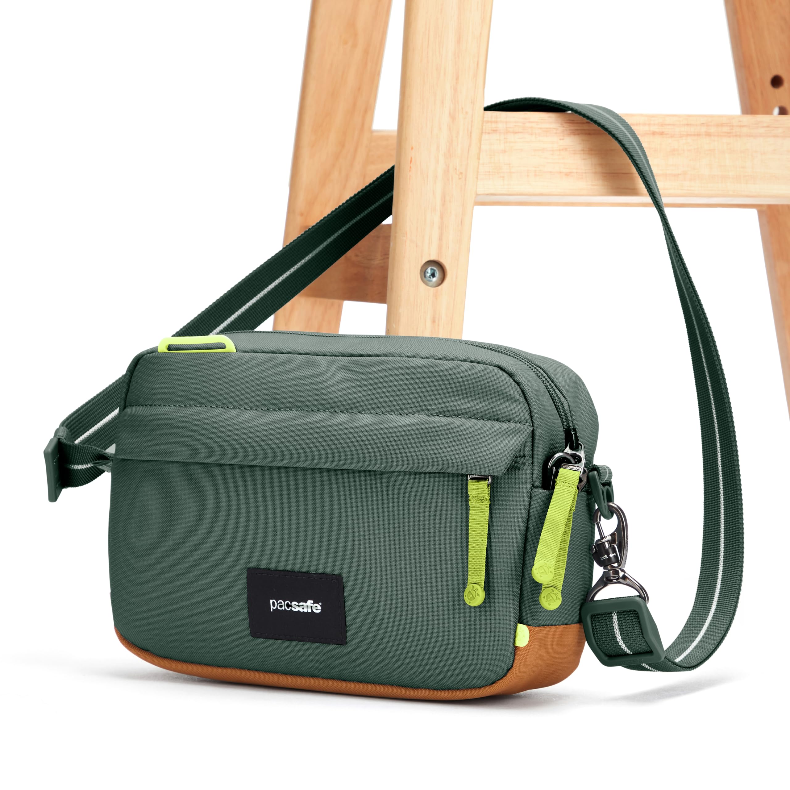 Pacsafe Pacsafe Go Anti Theft Crossbody Bag Anti-Diebstahl-Umhängetasche | Diebstahlschutz