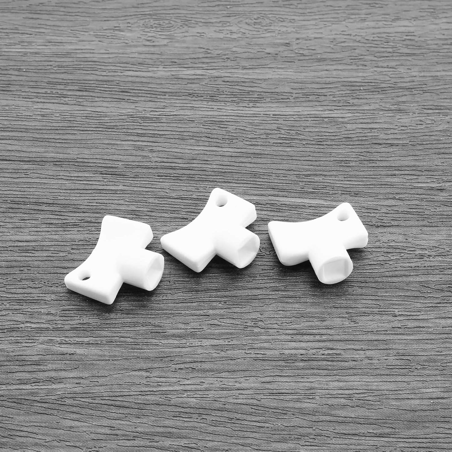 SING F LTD 8Pcs 5mm Square Plastic Key of Vent Plastic for Radiator Bleed Air Opening Valve for Radiator Bleed Key Universal for All Radiators White