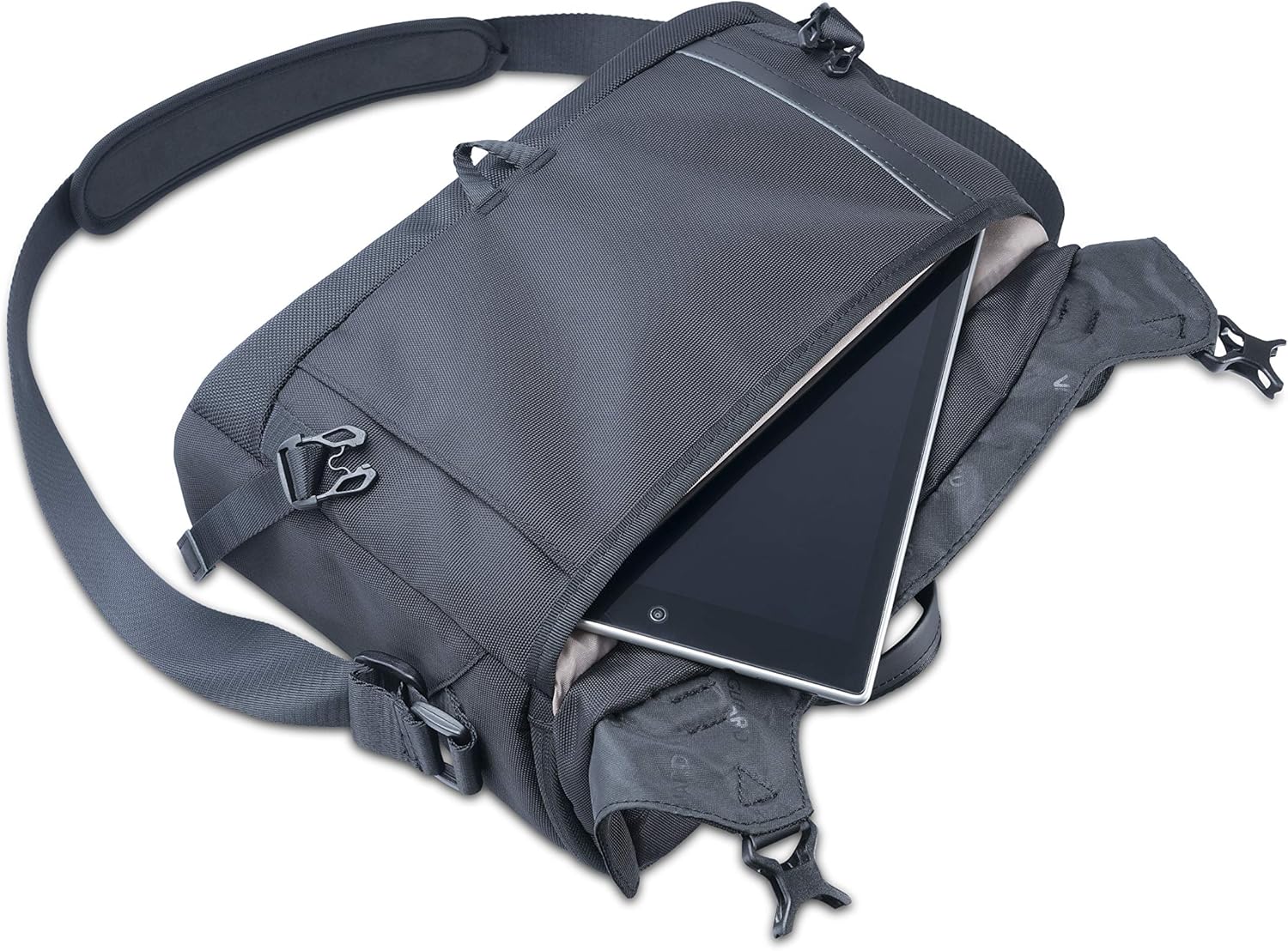 Up To 40% OFF Vanguard VEO GO34M BK Shoulder Bag for Mirrorless/CSC Cameras - Black Black Friday Sale 2022 Vanguard VEO GO34M BK Shoulder Bag for Mirrorless/CSC Cameras - Black