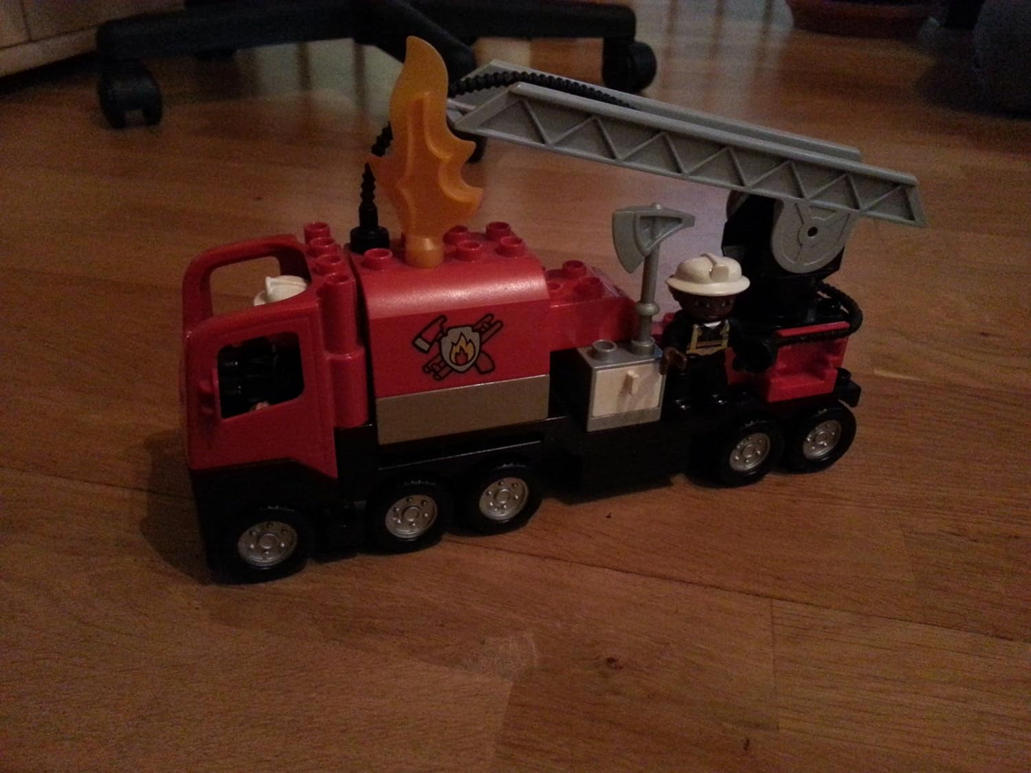 LEGO DUPLO 4977 Fire Truck : Amazon.co.uk: Toys & Games