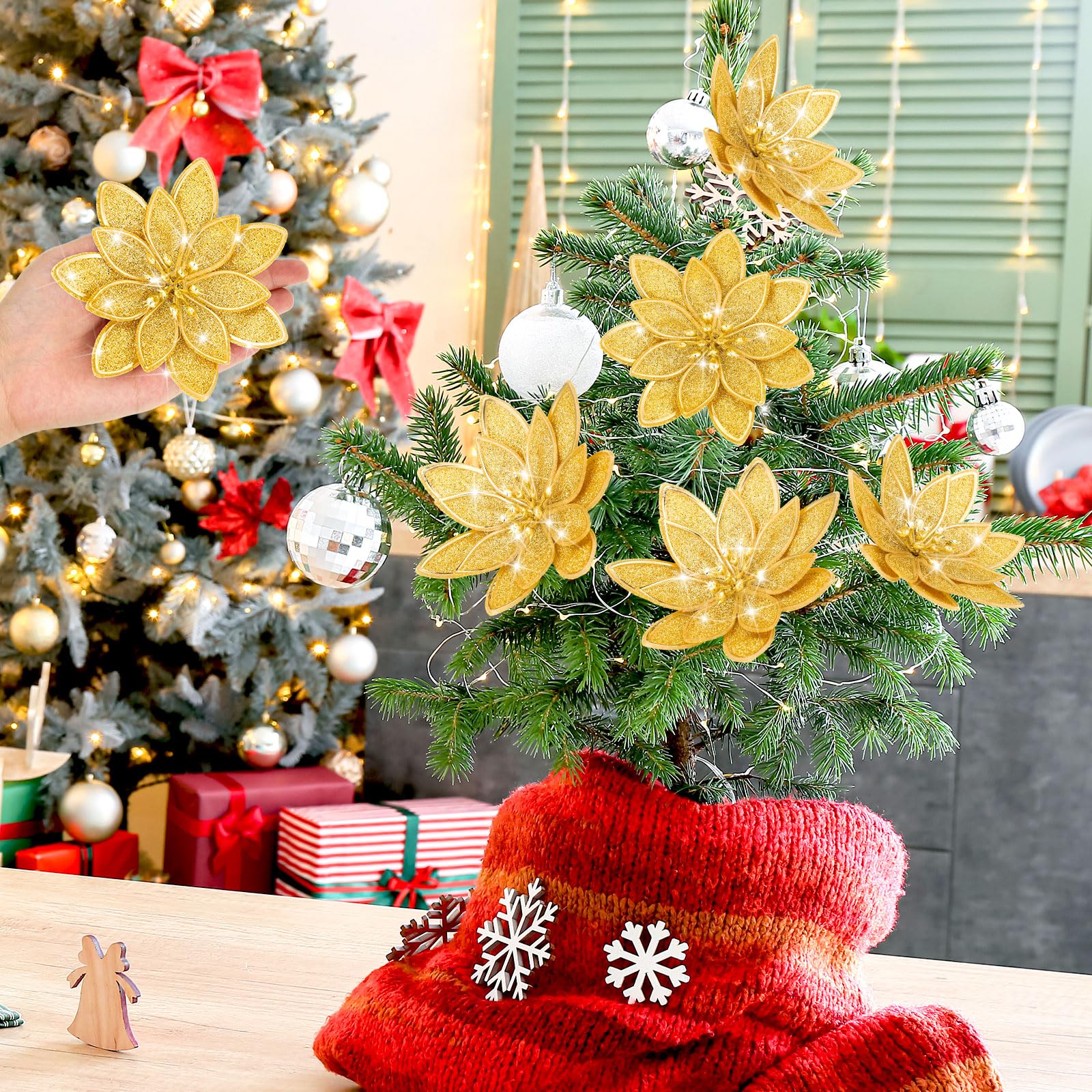Lyrow 24 Stück Weihnachten Glitzer Weihnachtsstern Künstliche Blume mit Clips 10,2 cm Xmas Blumen Dekoration Weihnachtsbaum Kränze Girlande Dekor für Urlaub Party Ornamente (Gold)