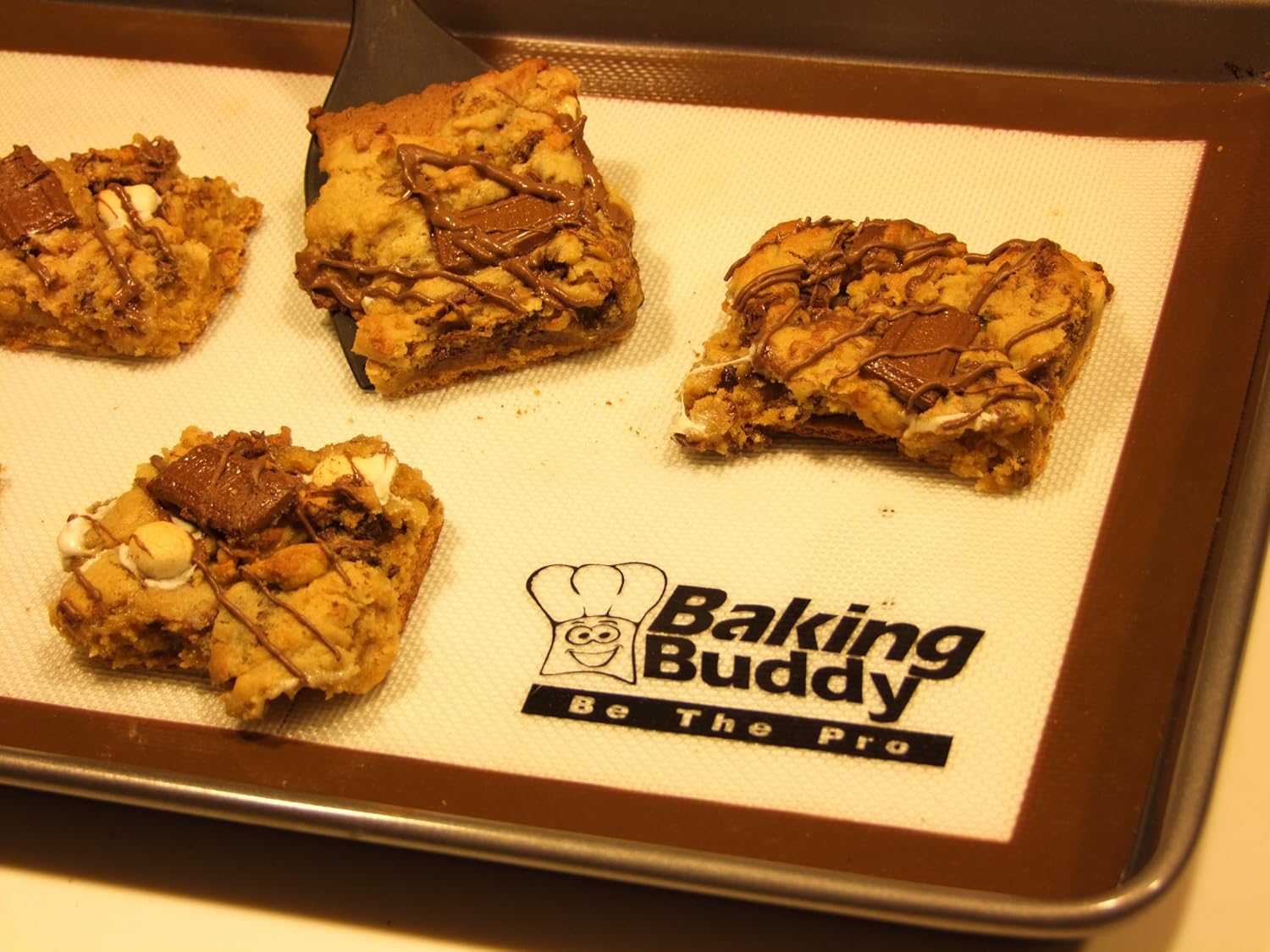 BAKING MADE SIMPLE BAKING BUDDY Nonstick Silicone Baking