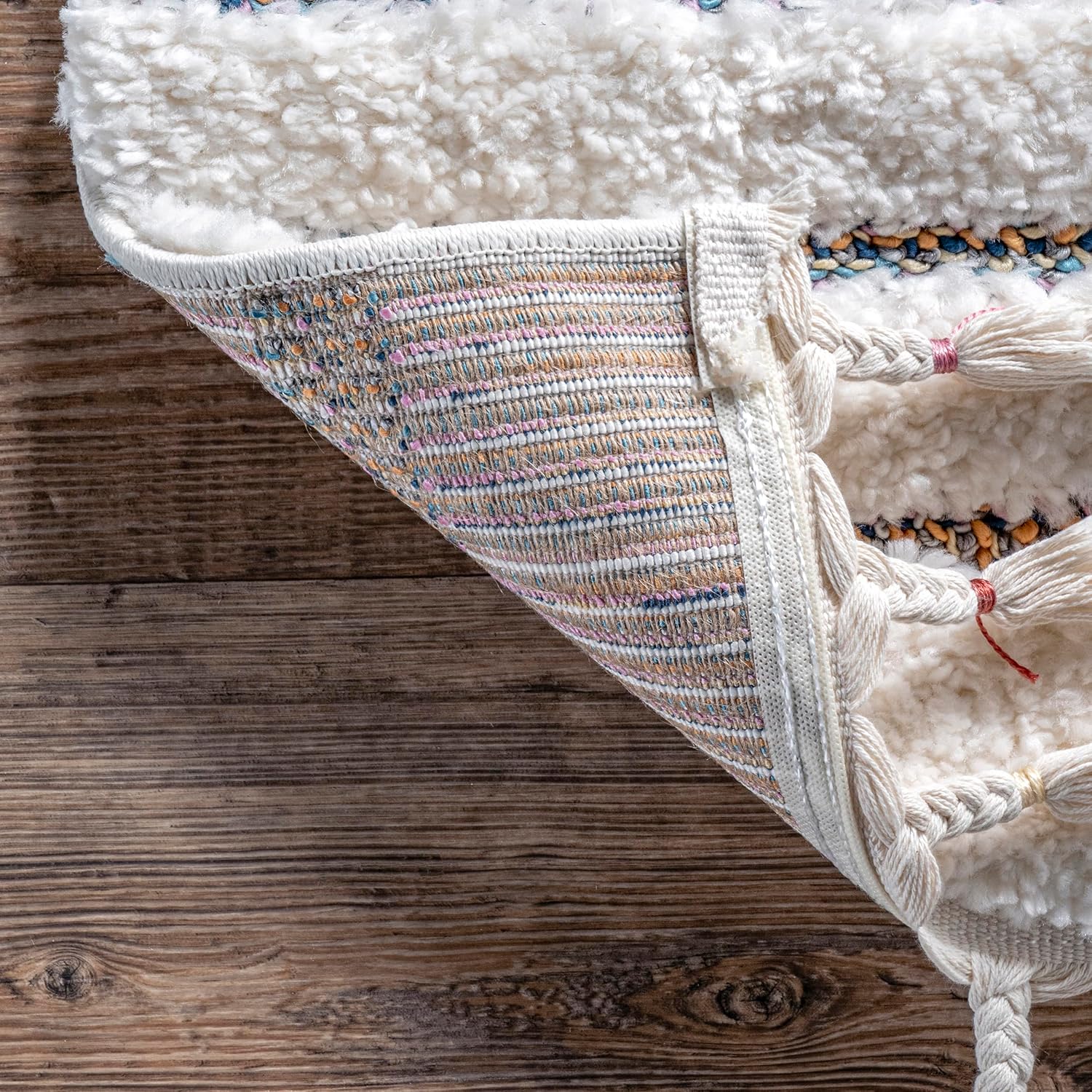 NuLOOM Angela High-Low Modern Diamond Tassel Area Rug, 5'3" x 7'6", Beige