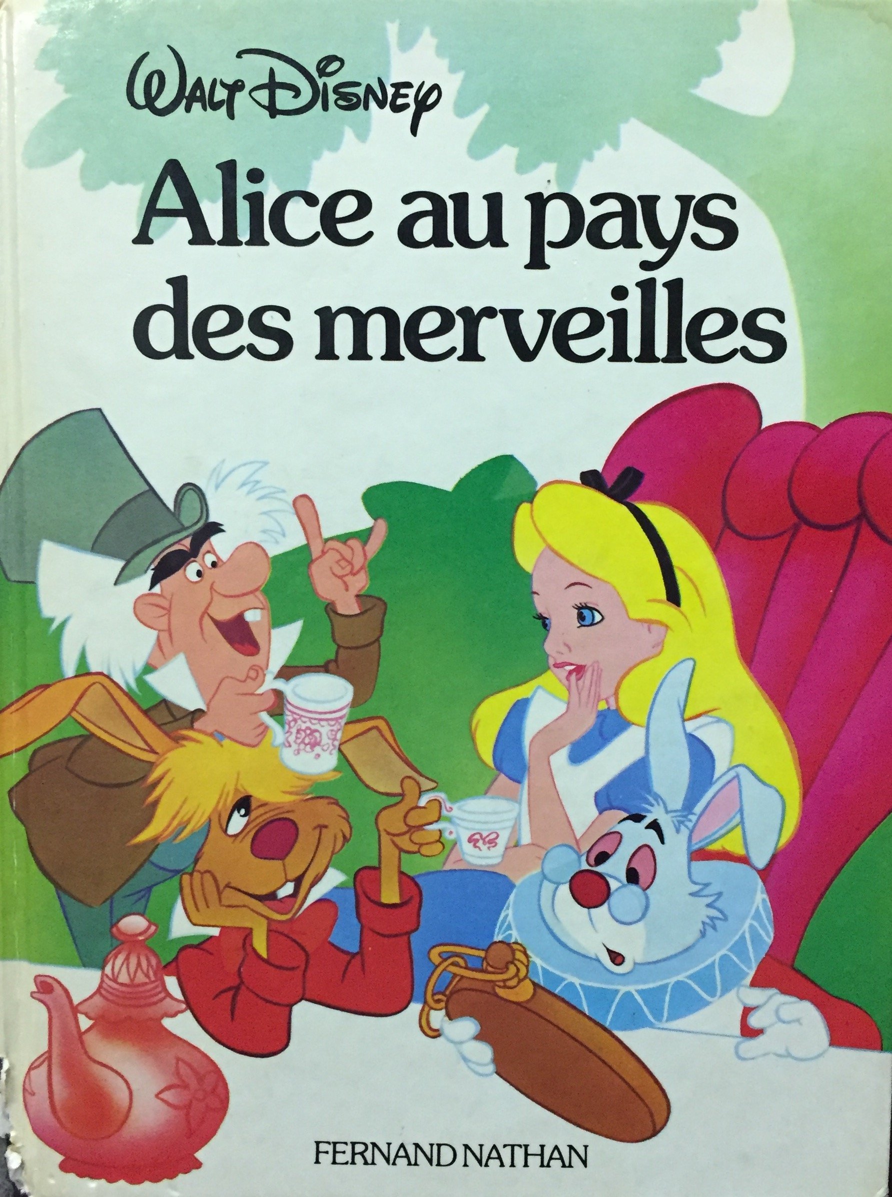 Alice au pays des merveilles [Paperback]