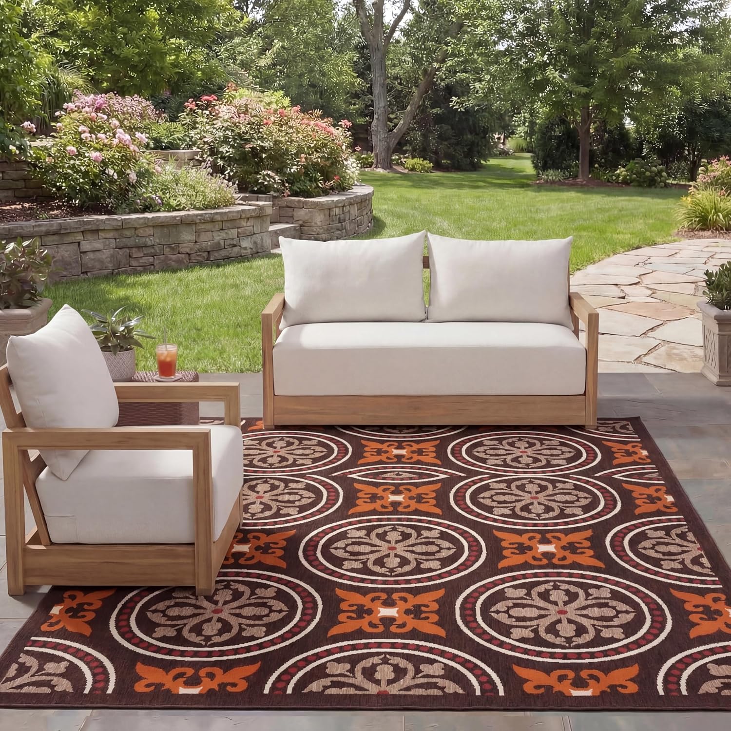 SAFAVIEH Washable Rug Outdoor Veranda Collection - 8' x 11', Chocolate & Terracotta, Non-Shedding & Easy to Clean, Ideal for Patio, Backyard, Mudroom (VER030-0325)