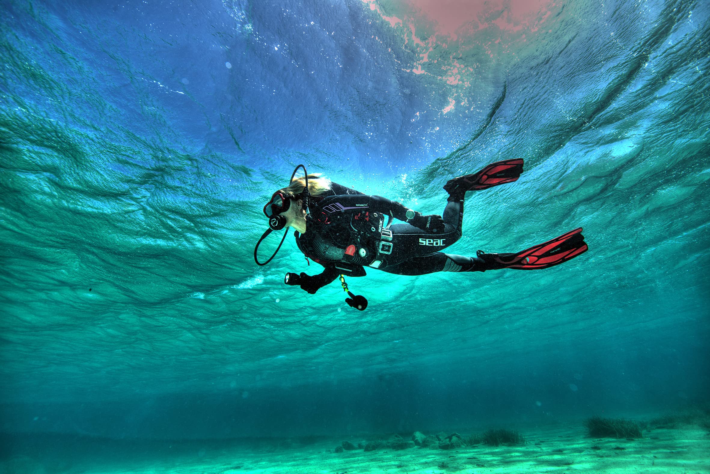 SEAC Action HR, computadora de buceo de alta resistencia con modo de buceo y apnea, cuaderno de registro de buceo, planificador de buceo, alarmas de seguridad, HR negro