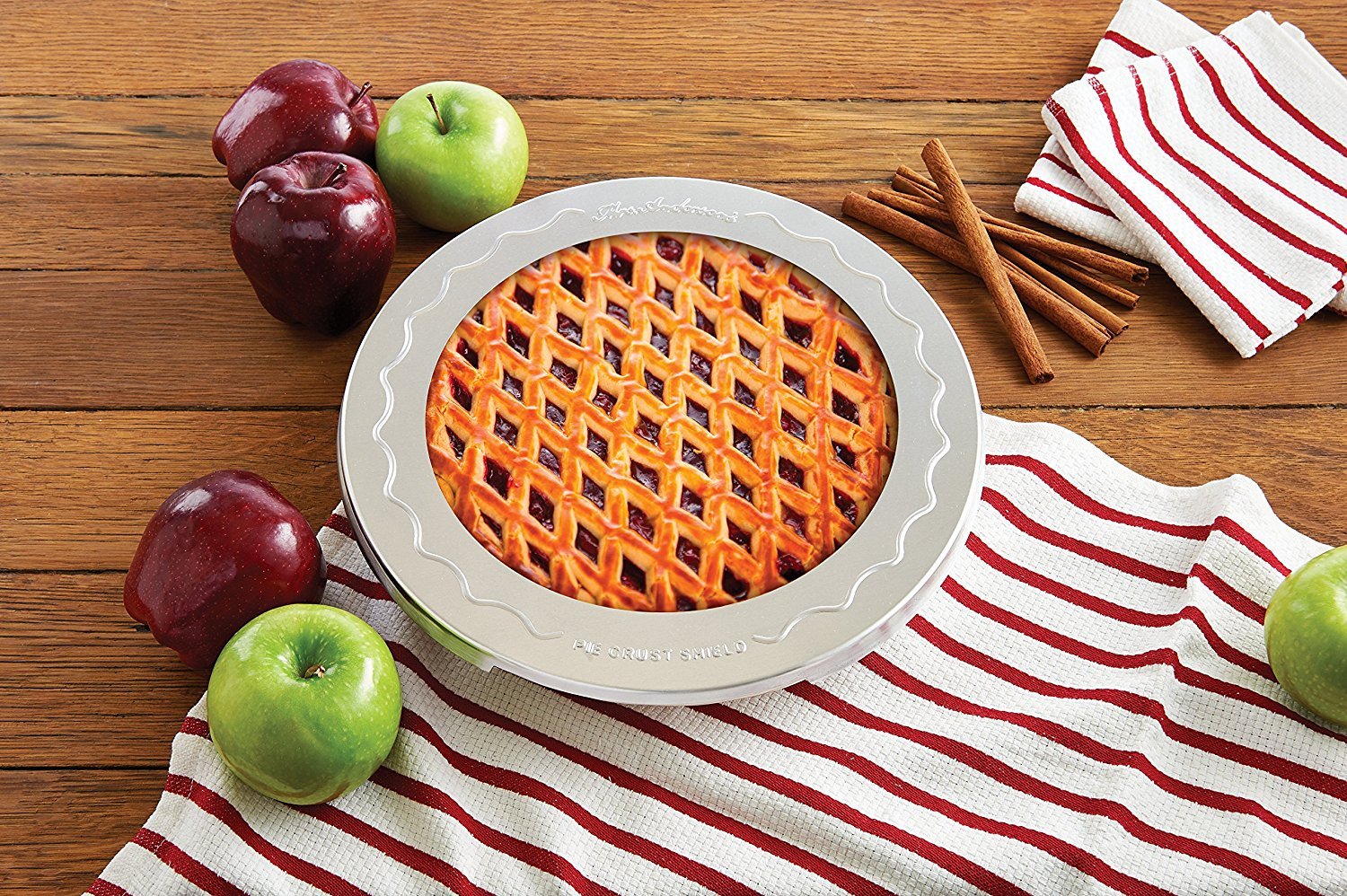 Mrs. Anderson’s Baking Pie Crust Protector Shield, Fits 9.5 and 10-Inch Plates, Set of 2