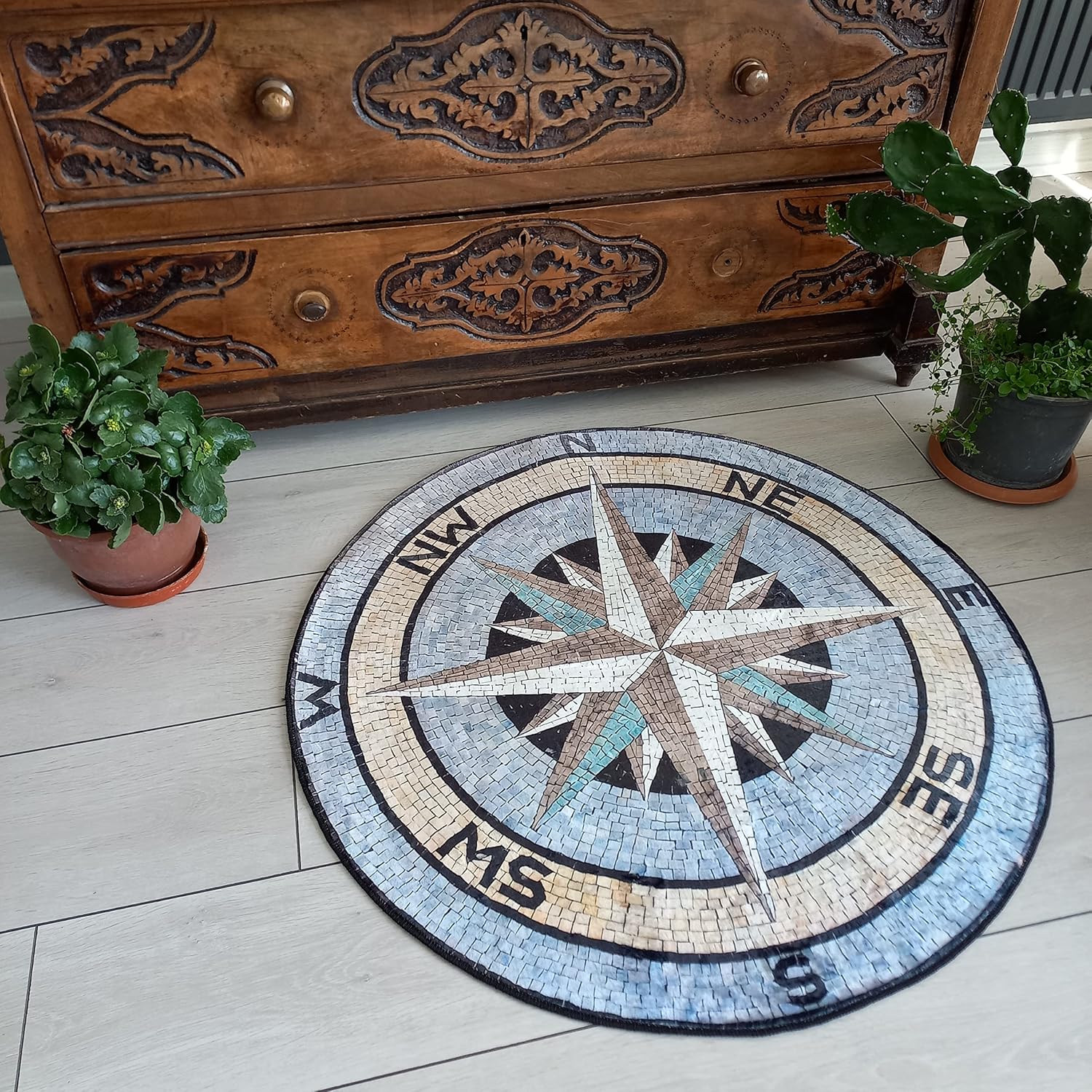 Compass Rug Cool Round Area Rug Hypebeast Rug Yacht Mat Boat Mat Soft Ultra Soft Non Slip Summer House Carpet Luxury Home Decor (2.6x2.6 ft., Model - 7)