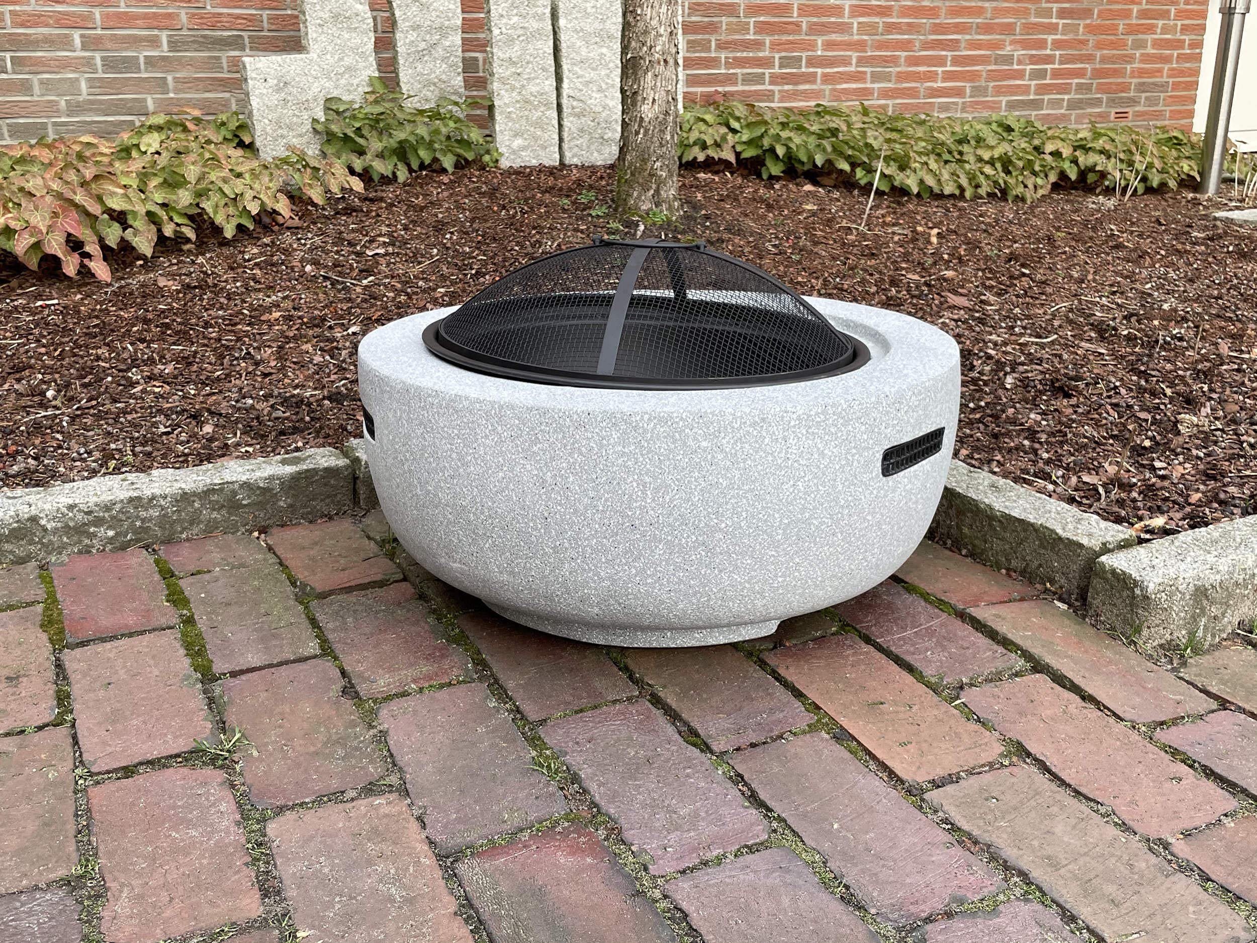 Feuerschale mit Funkenschutz für den Garten, rund, Ø 60 cm, Granitoptik, inkl. Schürhaken, mit Grillfunktion (hellgrau)