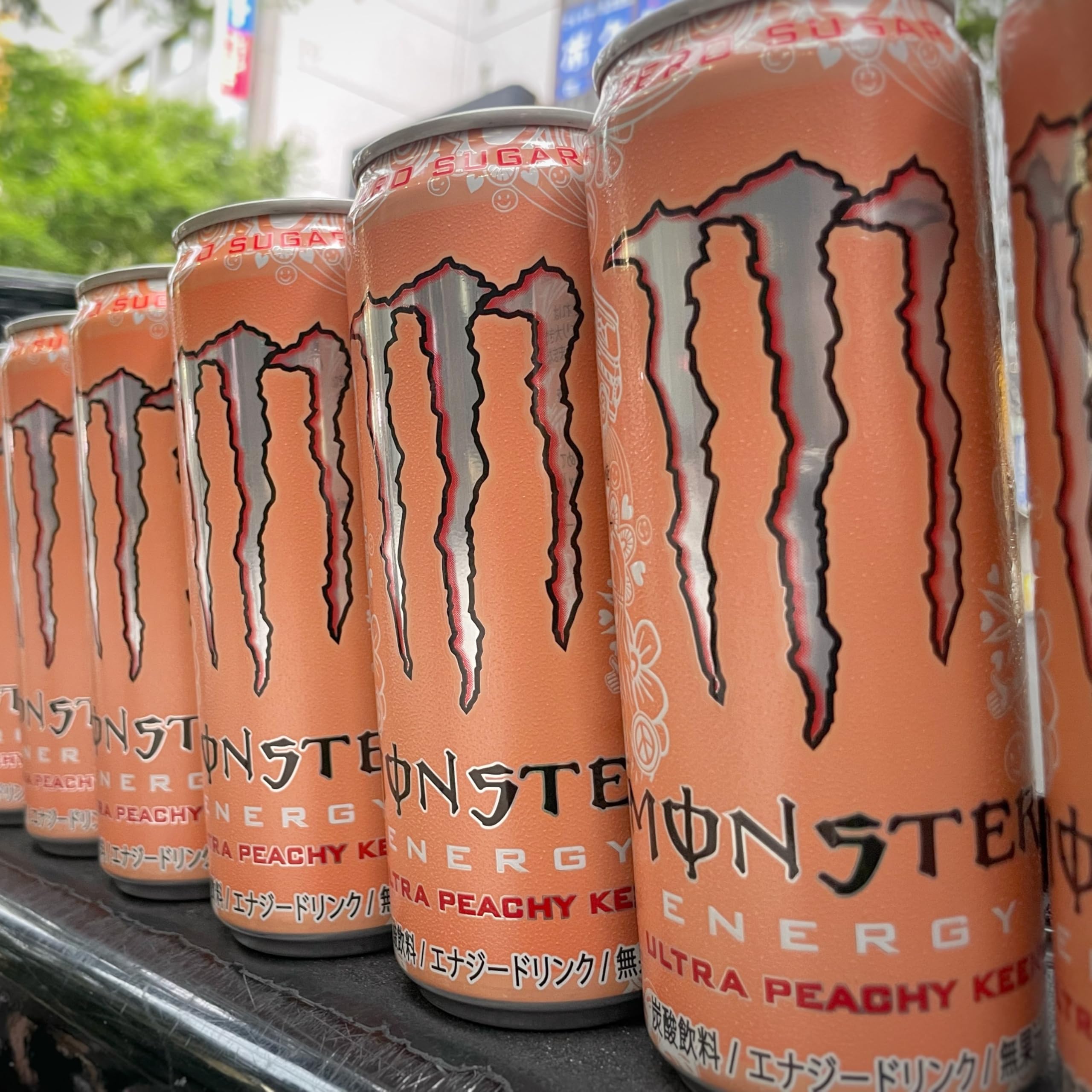 Amazon.co.jp: アサヒ飲料 モンスター ウルトラ ピーチーキーン 355ml 