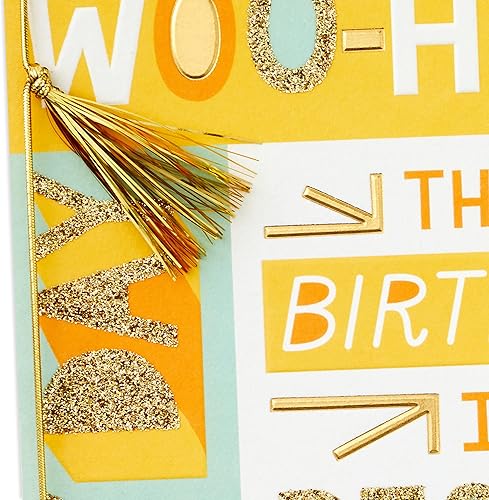 Miniatura 11 de Hallmark Tarjeta de cumpleaños exclusiva (Happy Happy Happy) Feliz Feliz Feliz,Party Hats,Algo para celebrar,https:/ www.Yaxa/dp/undefined