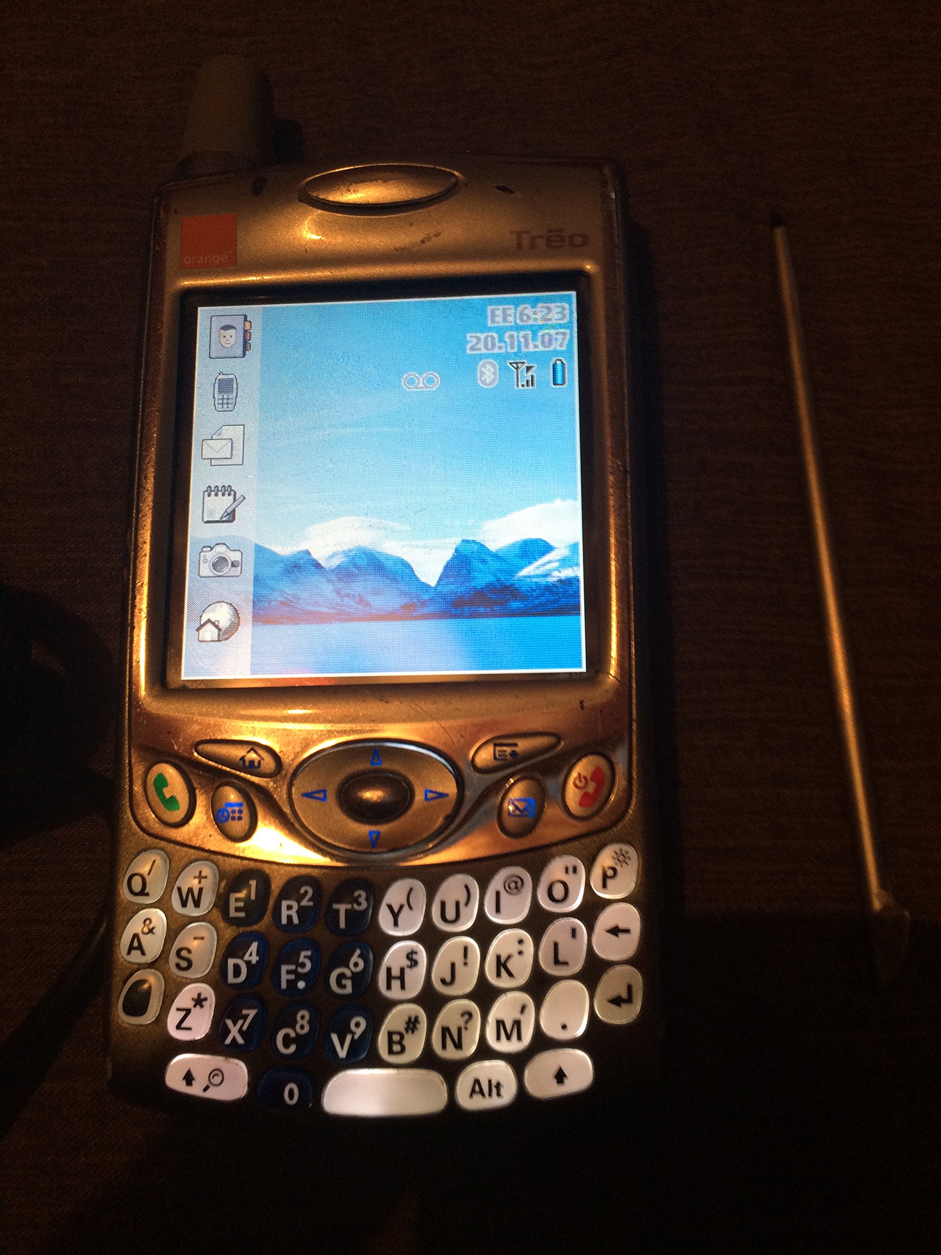 PalmOne Treo 650 - Teléfono Desbloqueado con MP3/reproductor de