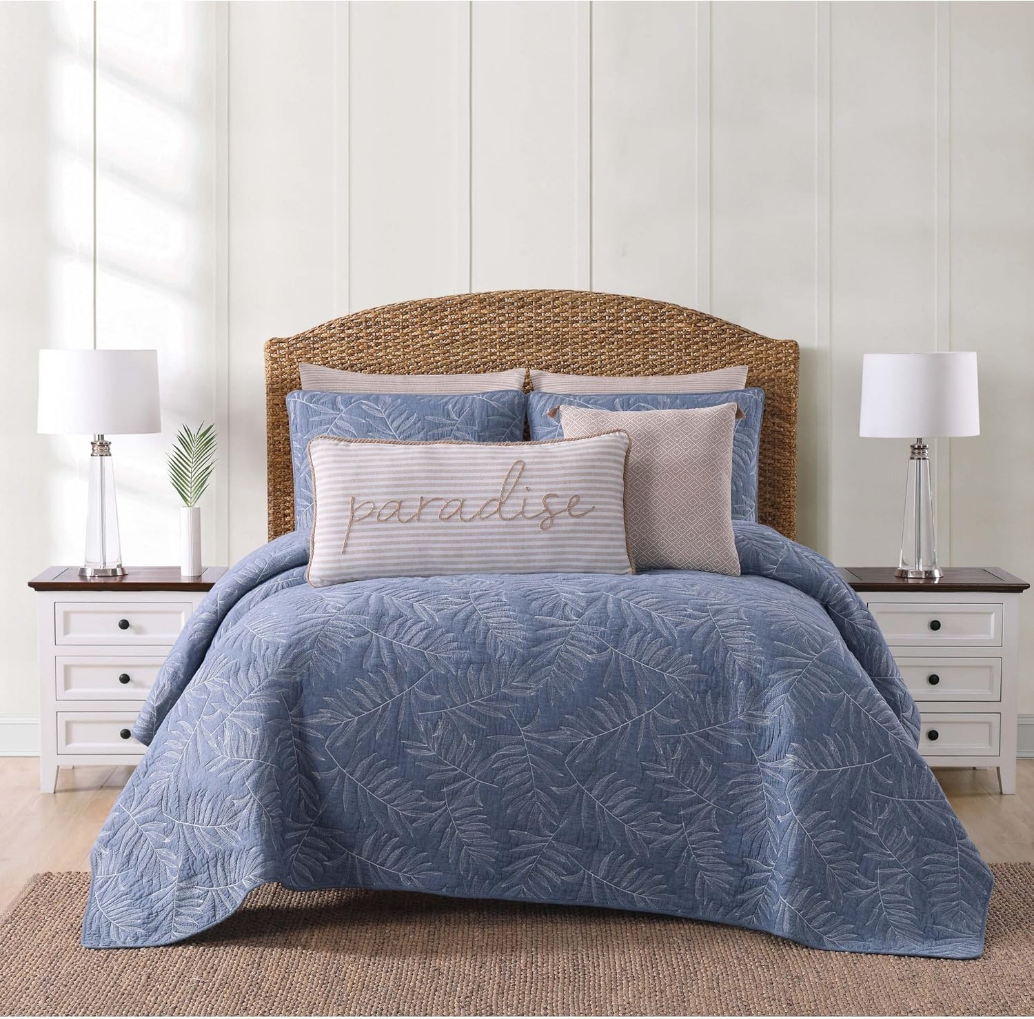 Ocean Front Resort Chambray Coast Full/Queen 3 Piece Quilt Set in Green