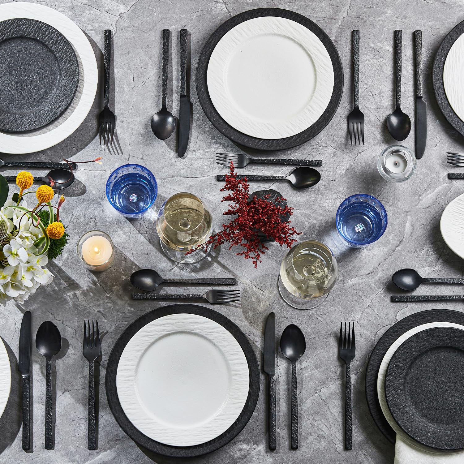HIKAA 30-Teiliges Besteck Schwarz Matt, Besteck Set 6 Personen, Gehämmert Essbesteck aus 18/10 Edelstahl Besteck, Cutlery Set für zu Hause und Restaurants, Spülmaschinenfest