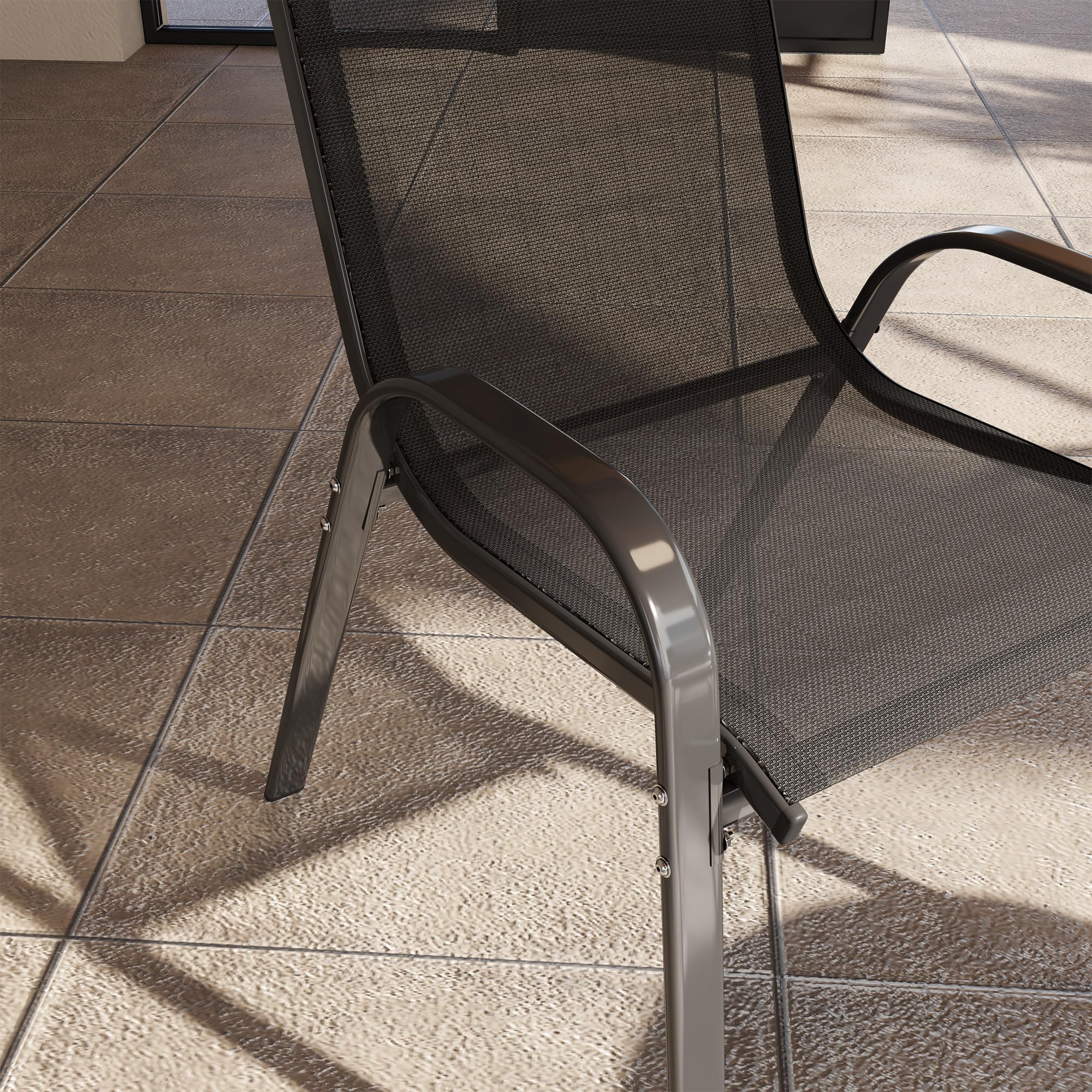 Outsunny Lot de 4 chaises de Jardin, chaises empilables, Dossier Haut incliné, Tissu en Maille Respirante, Cadre en Acier, Noir