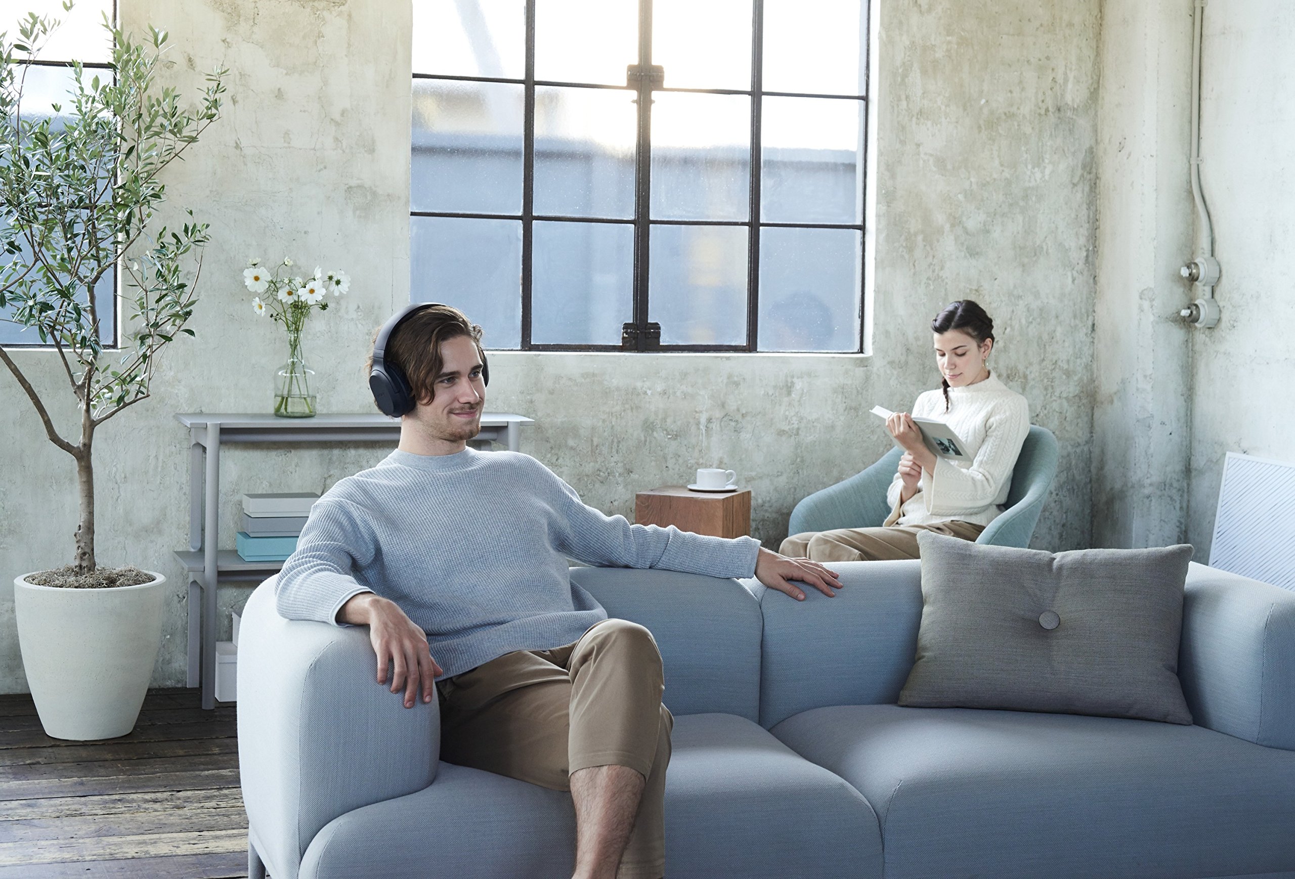 Sony MDR-RF895RK - Cuffie TV wireless over-ear con riduzione del rumore, Base di ricarica, Portata 100 metri, Batteria fino a 20 ore, Nero