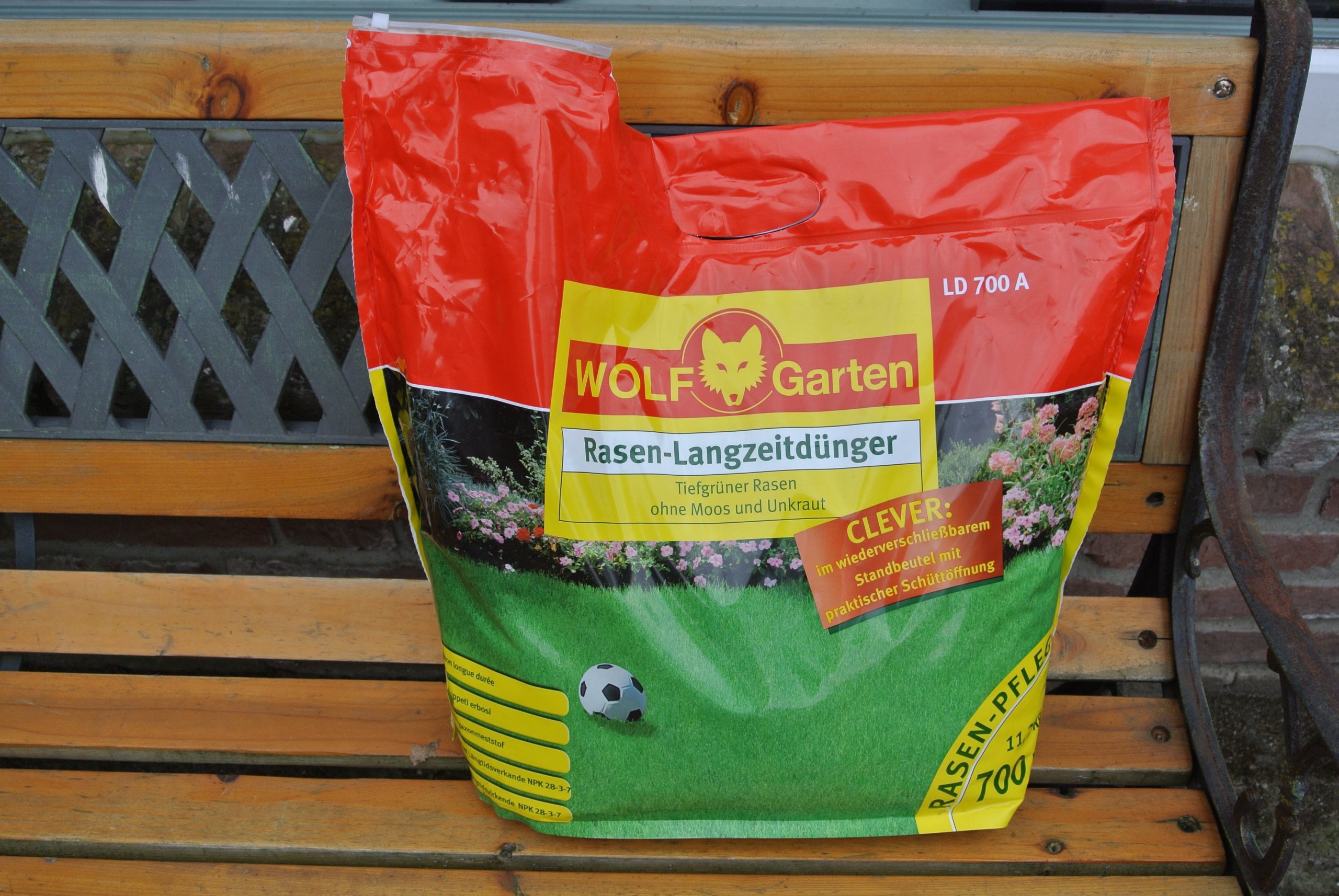 Wolf Garten LD700A Rasen Langzeitdünger 11,2 kg Tragebeutel