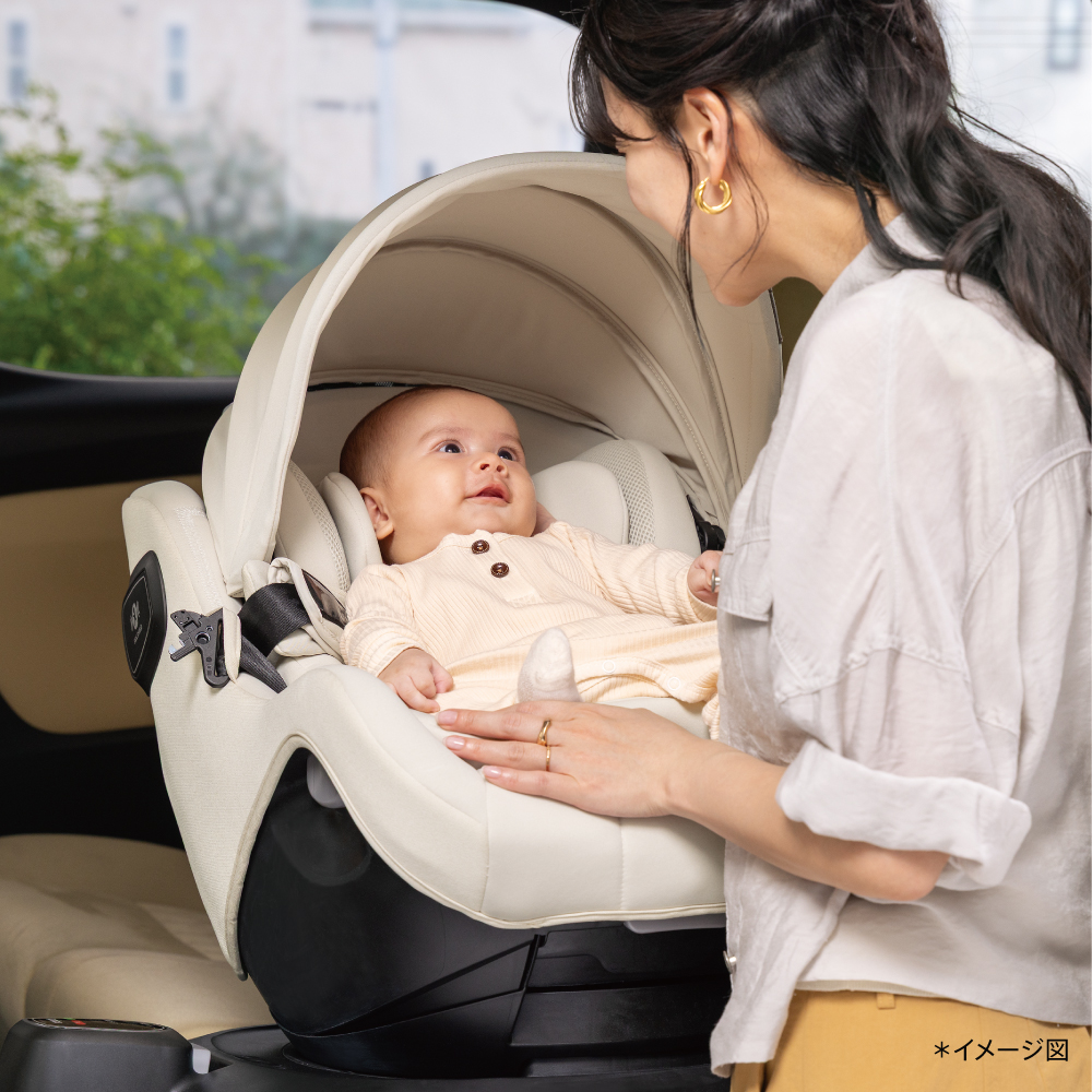 Amazon | Aprica(アップリカ) 【予約期間中ポイント6%付与