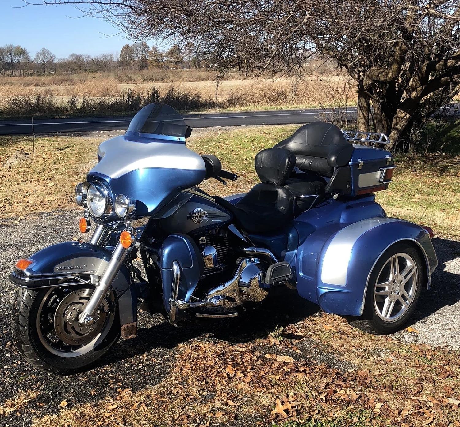 8" Light Tint Windshield Compatible with Harley Davidson Street Glide/Electra Glide/Ultra Classic/Tri-Glide 1996-2013 Models