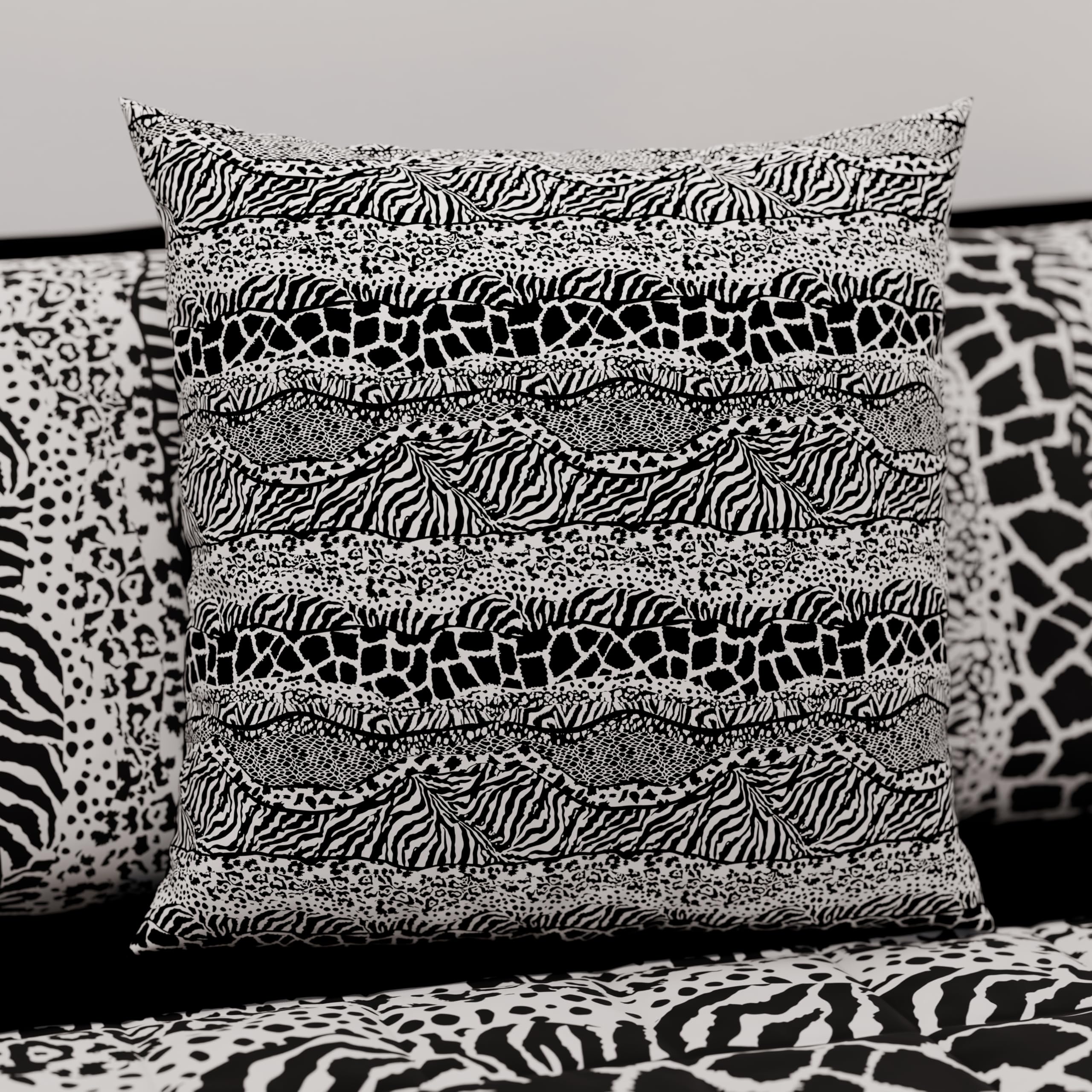PETTI Artigiani Italiani Cusicni Pair of Pillowcases in Digital Print Winter, Canvas, Black Animal, 30 x 30 cm, confezione da 2 - Image 2