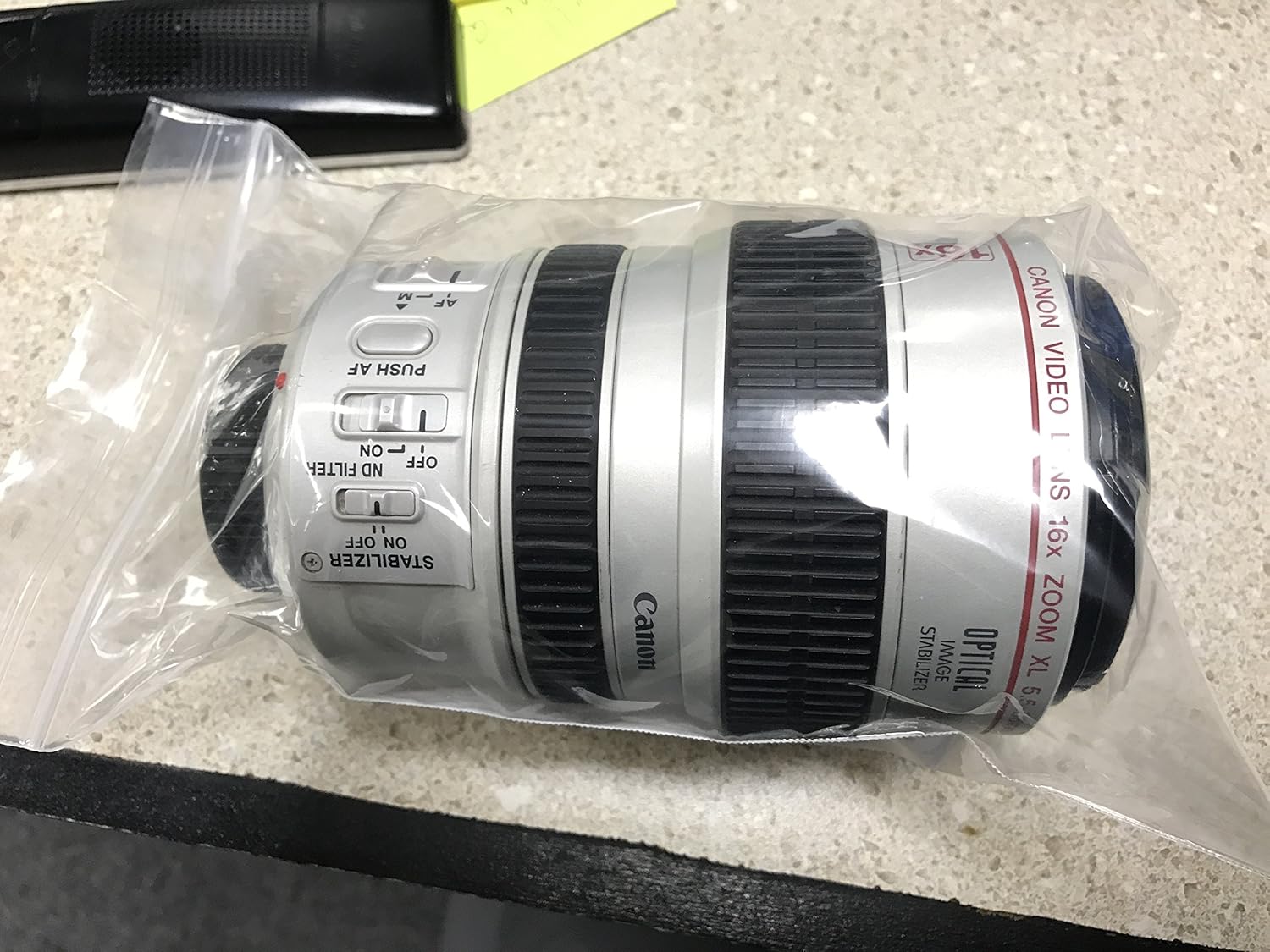 Canon 16x is II Video Zoom Lens for XL1, XL1S, and XL2 Camcorders Amazon.ca Electronics