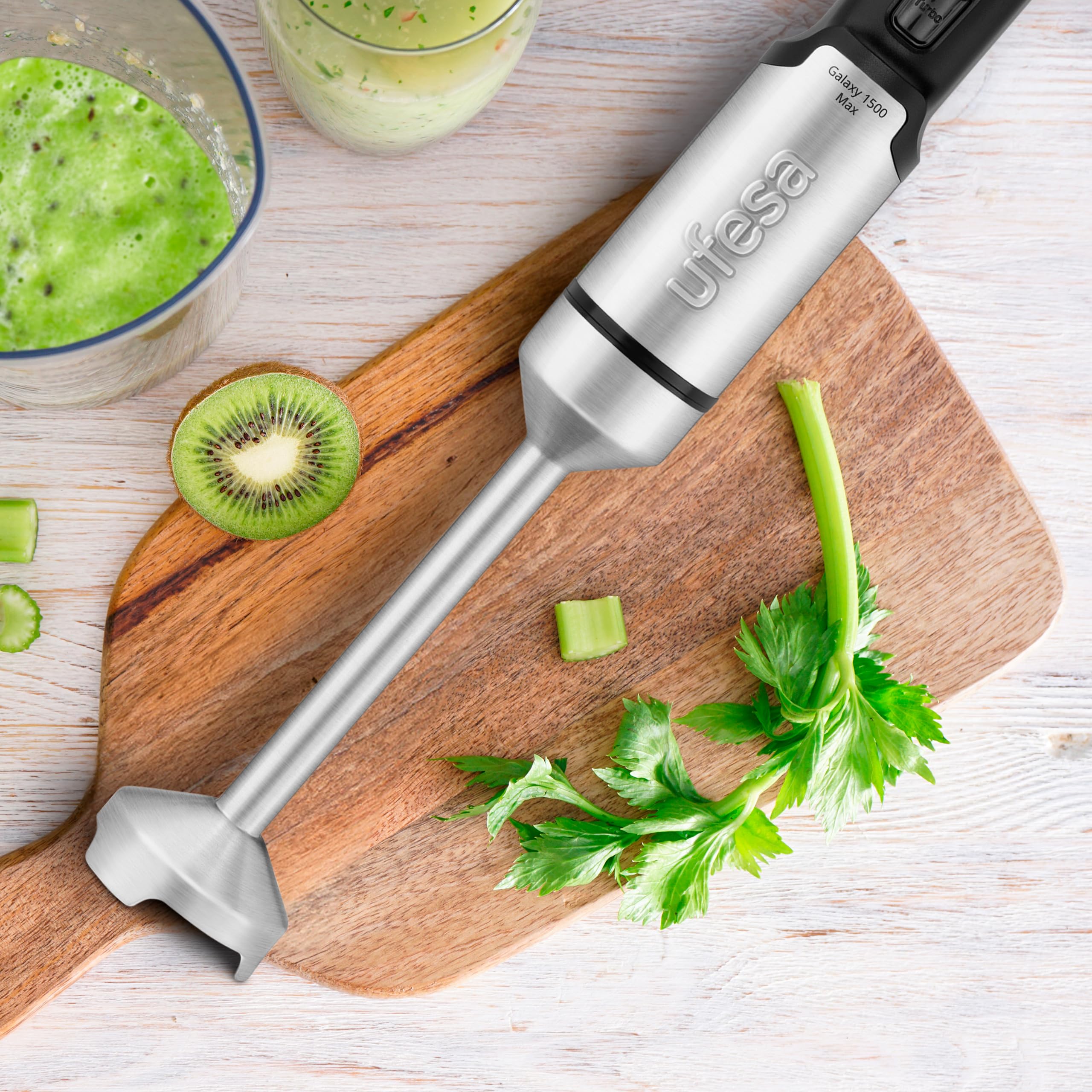 Ufesa Galaxy Max Batidora de Mano, Potencia 1500 W, Control de 24 velocidades + TURBO, 4 Cuchillas de Alta Eficiencia, Diseño Ergonómico y Anti Salpicaduras, Accesorios Incluidos, Sin BPA