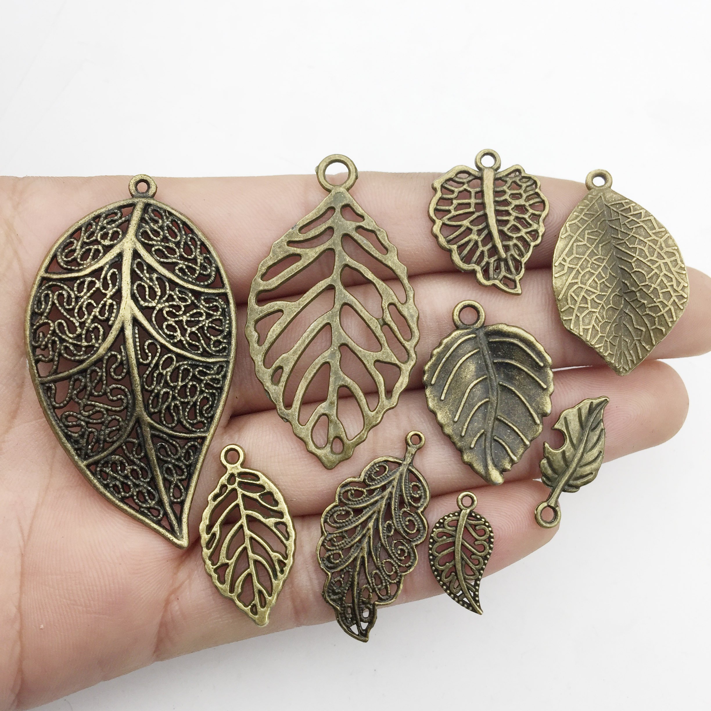 Suministros para manualidades de 3.53 oz (3.53 oz), colgantes de hojas de árbol mixtas, abalorios para manualidades, accesorios para hacer joyas, accesorios para hacer collares, pulseras 4