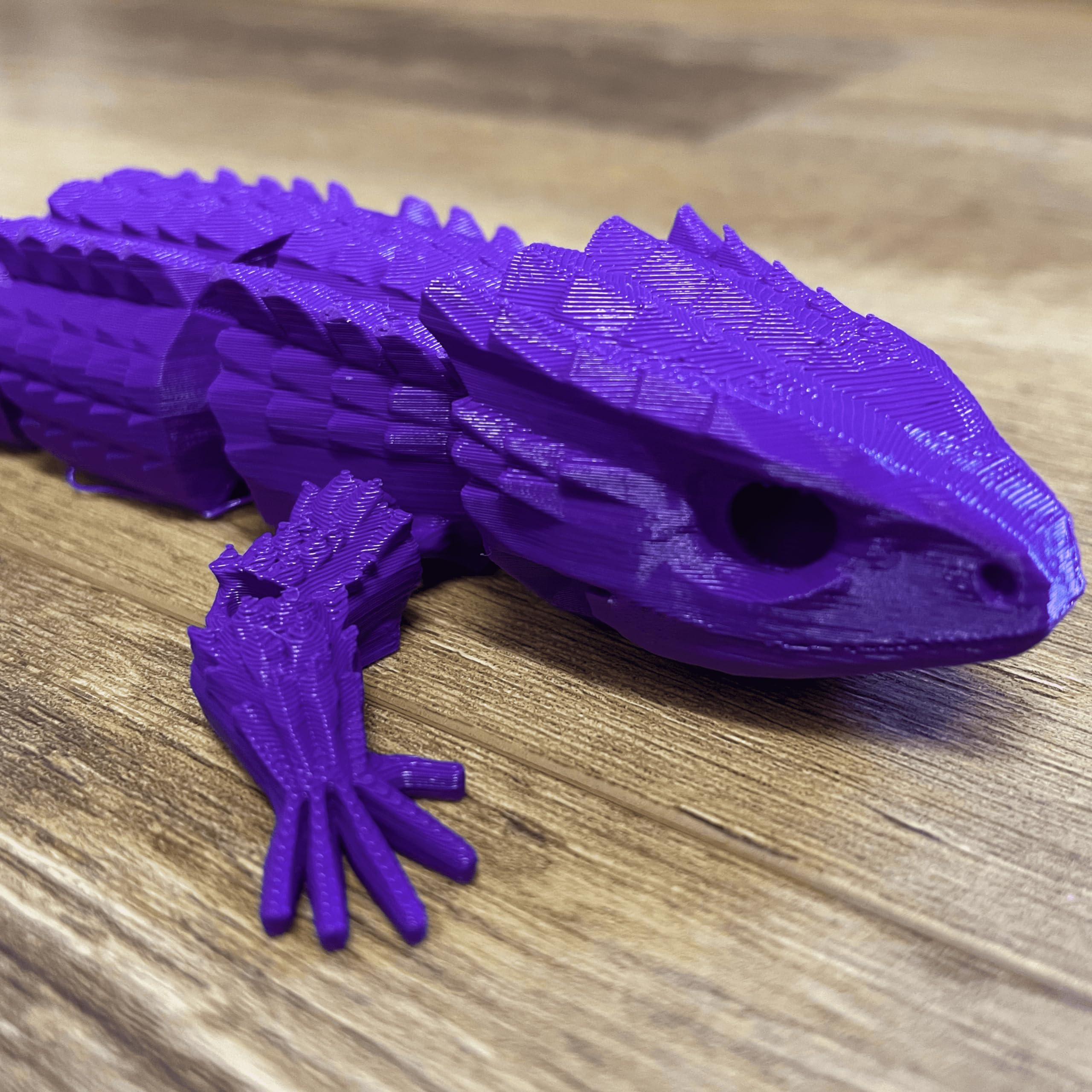 RJW Design Store Large Reptile Fidget, Articulated Lizard, Anxiety Stress Relief - Image 3