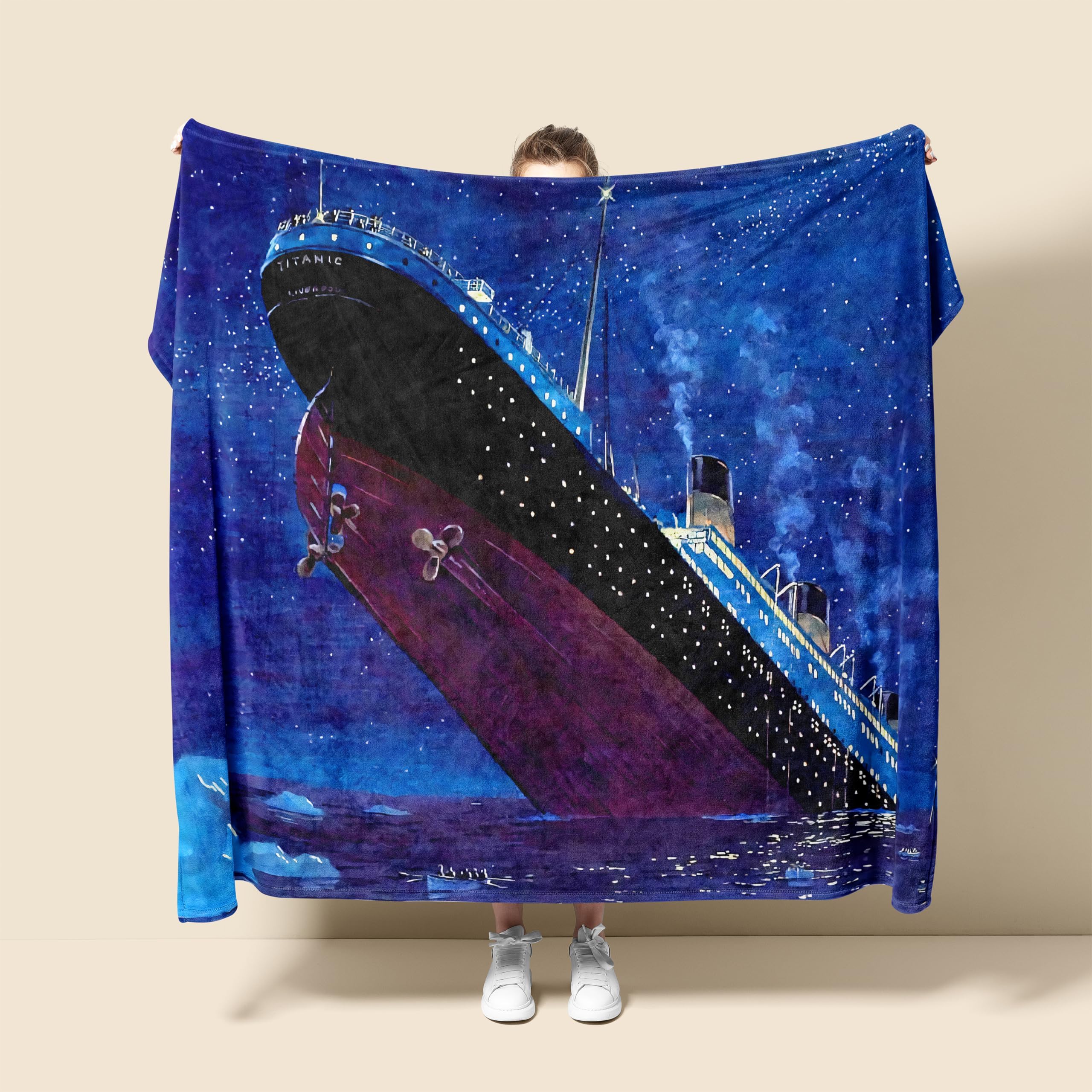Vintage Ocean Voyage & Ship Sinking Movie Fleece Throw Blanket - Soft Plush Lightweight Warm Cozy for Bedroom, Couch, Sofa | 50x40 Inch Gift for Adults, Kids & Movie Fans