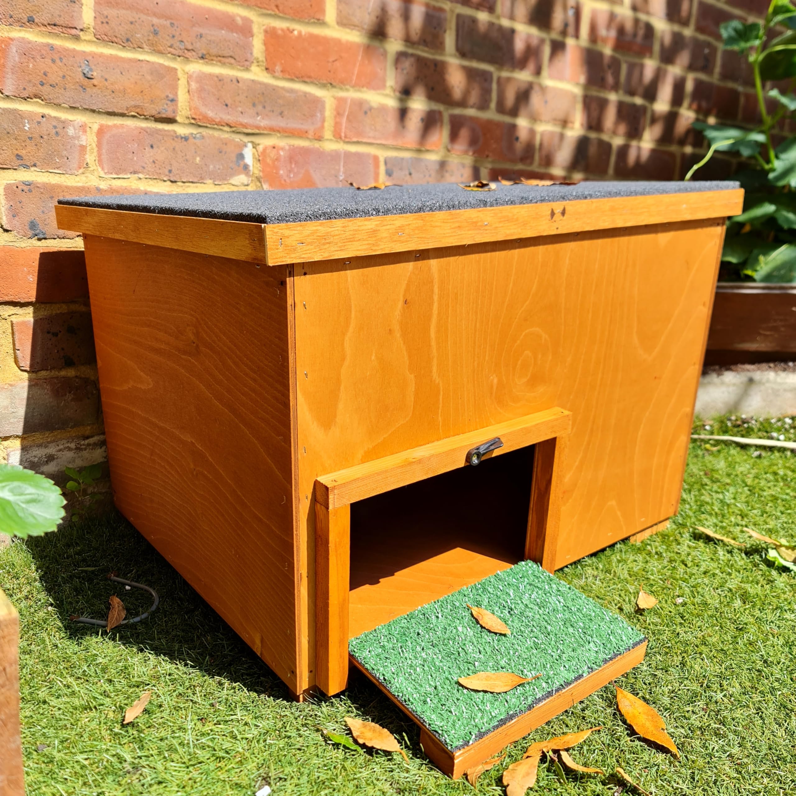 Tortoise House Cage With Hinged Entry (With Ramp and Door)