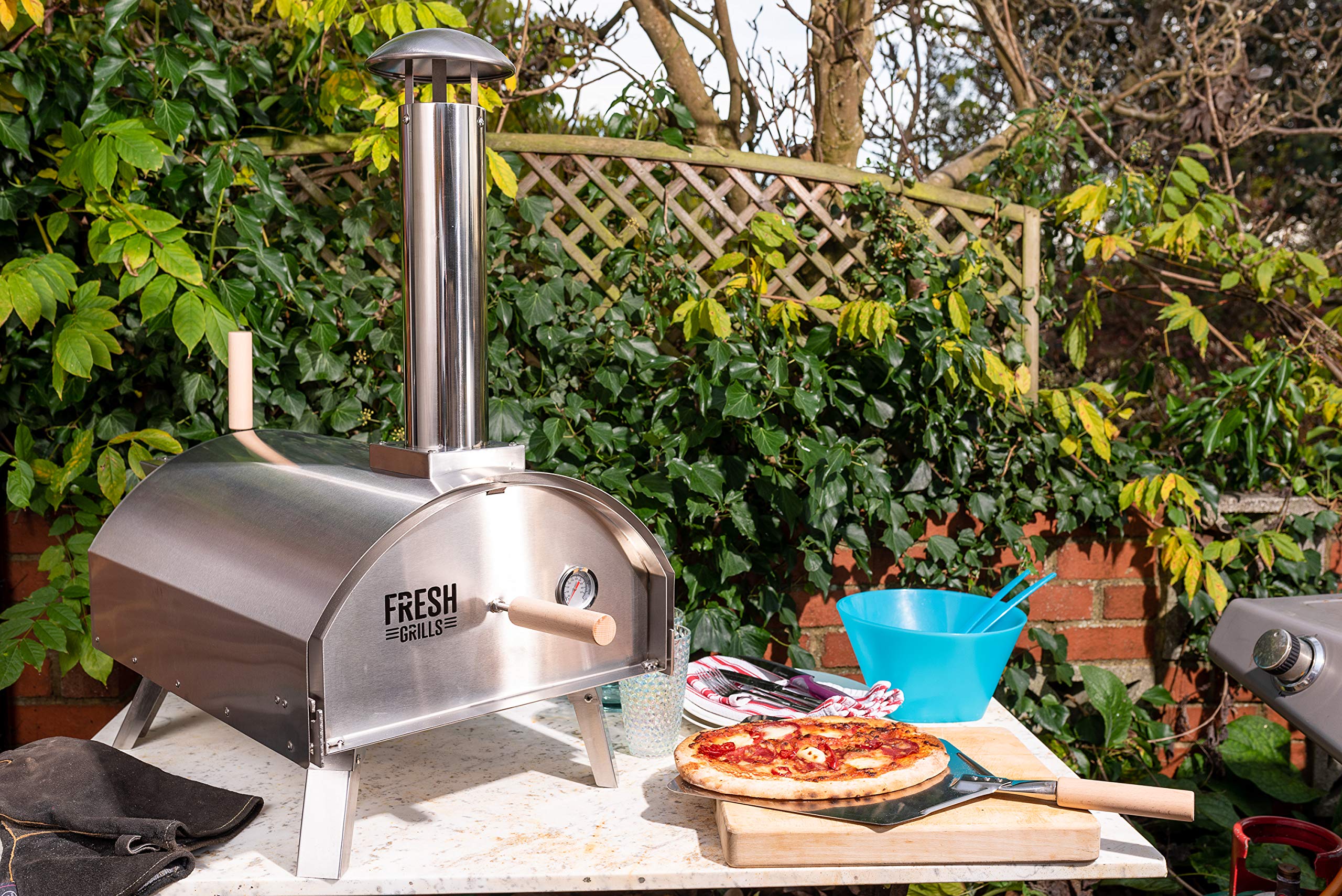 Forno da tavolo per pizza all'aperto 35cm 60 secondi di cottura a doppia parete Portatile Termometro incorporato Multi-Fuel Legno Carbone Pellet Autentiche pizze cotte su pietra 500°C Acciaio Argento