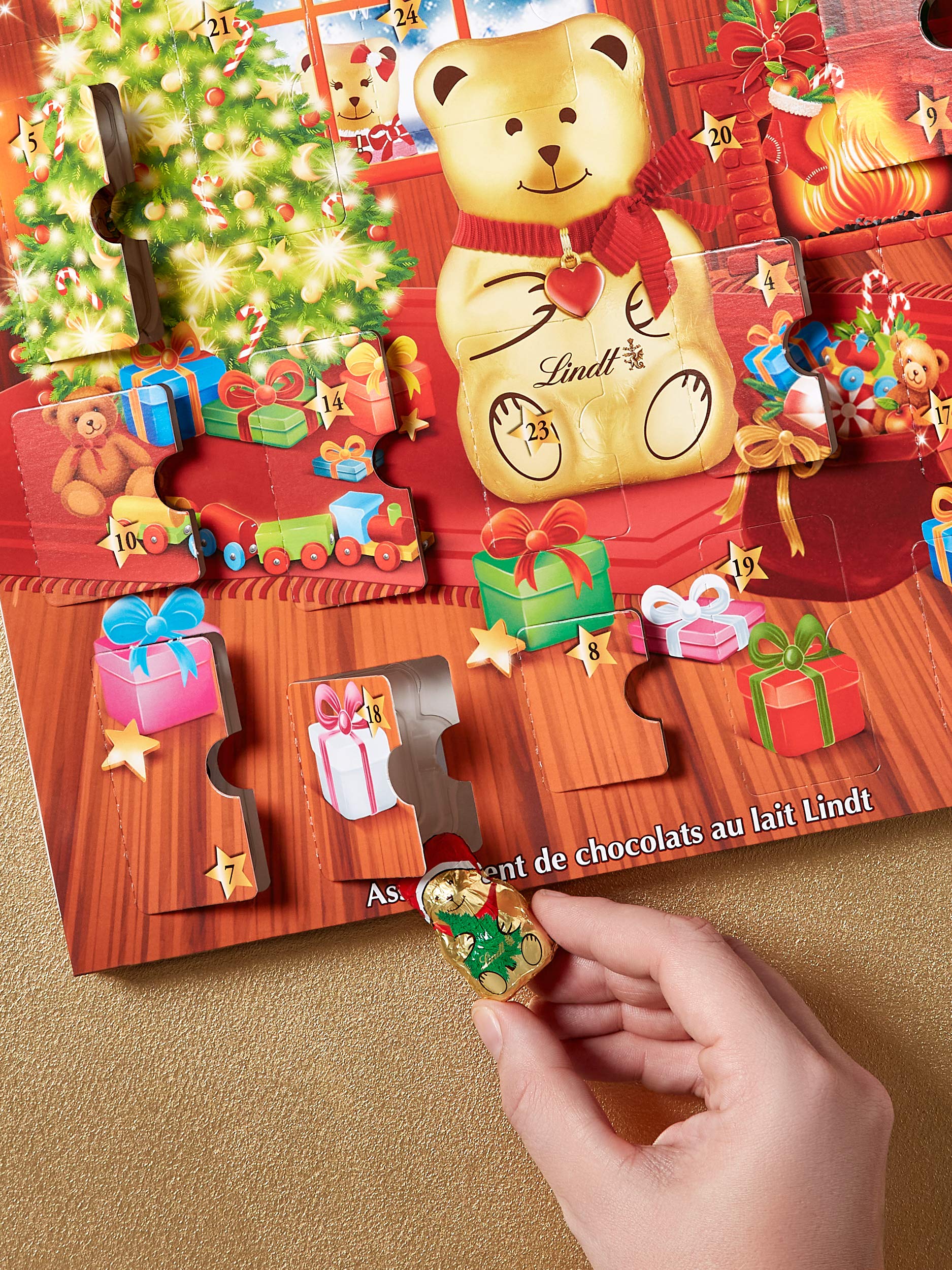 Lindt - Calendario dell'Avvento a forma di orsacchiotto con cioccolato al latte, 172 g