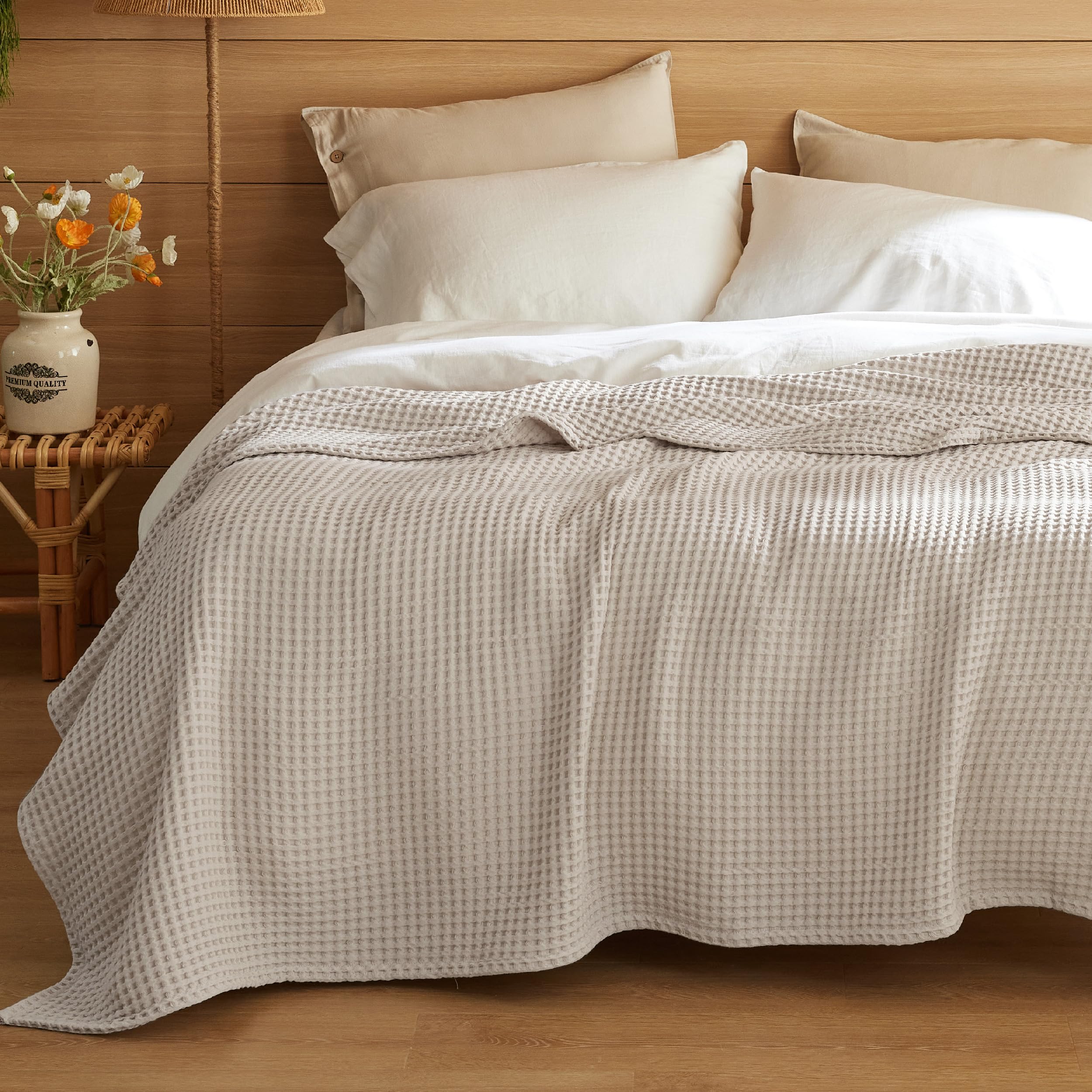 Bedsure Cotton Waffle King Blanket Linen