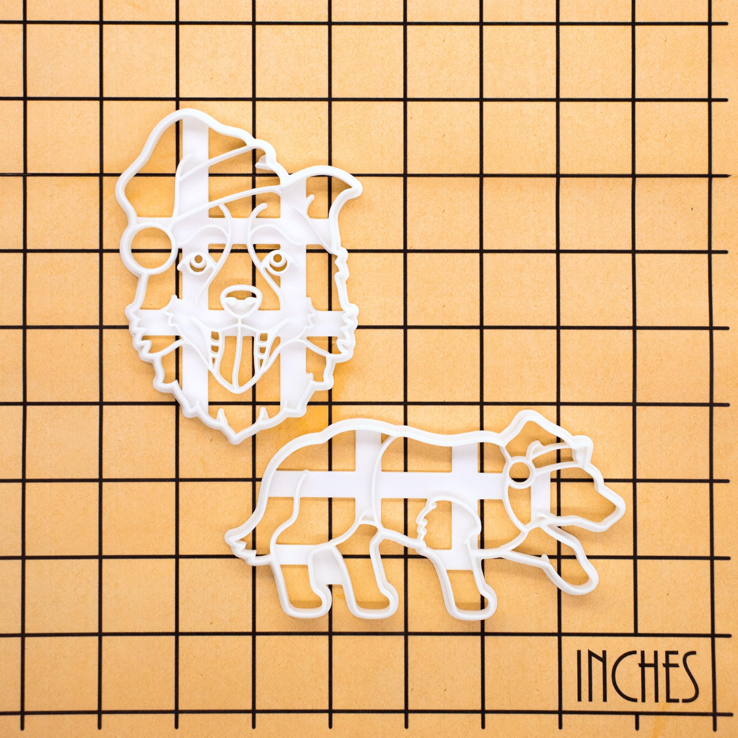 BAKERLOGY Lot de 2 Emporte-pièces Border Collie de Noël avec Bonnet – Design de Chien de Berger Festif pour Friandises Canines & Pâtisserie de Fêtes