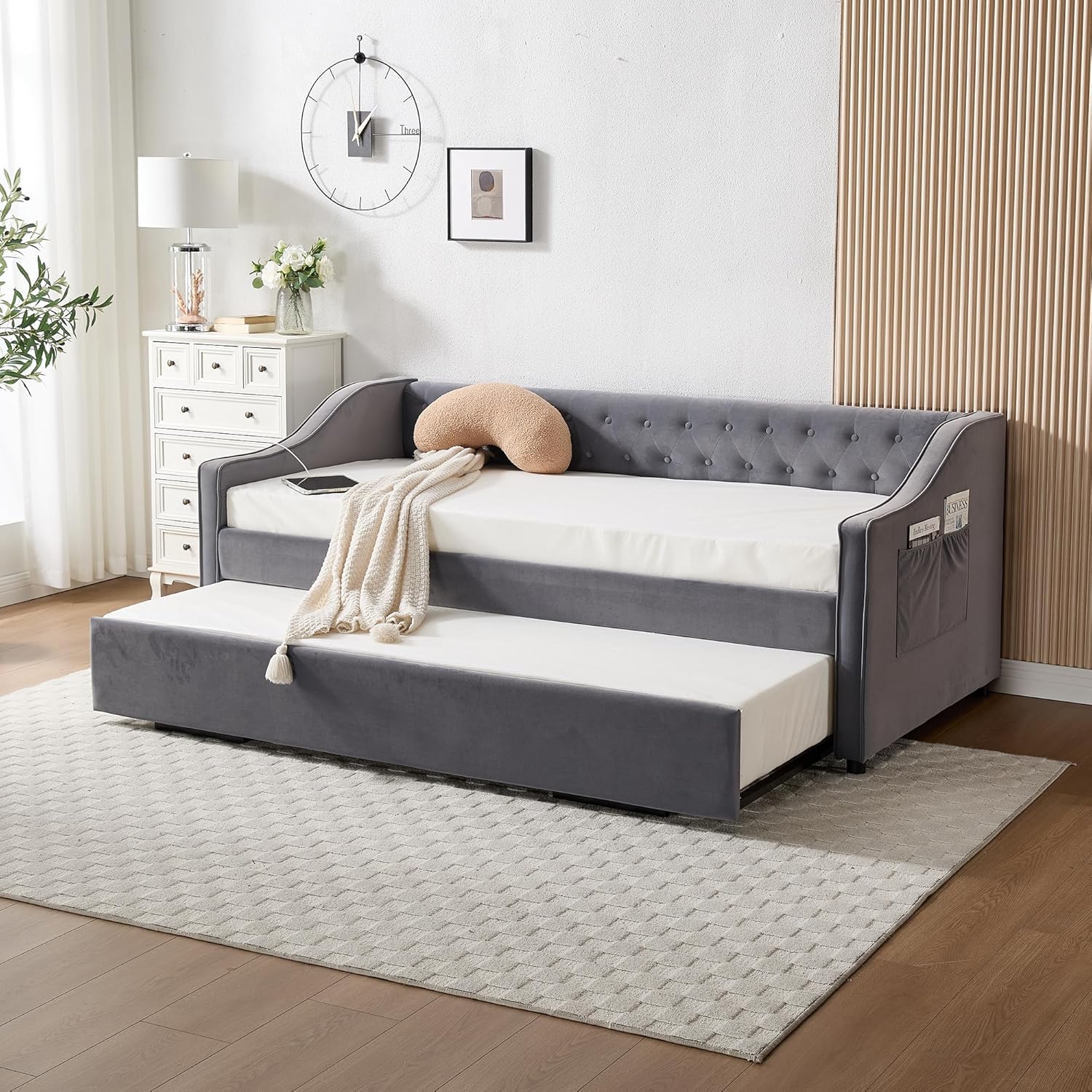 incomplete Button Tufted Design Daybed with Pop-up Trundle & USB Ports for Bedroom Guest Room, Space-Saving Twin Size Velvet Sofabed Frame with Side Storage Pockets, No Box Spring Needed/Easy Assemble, Grey Grey Twin