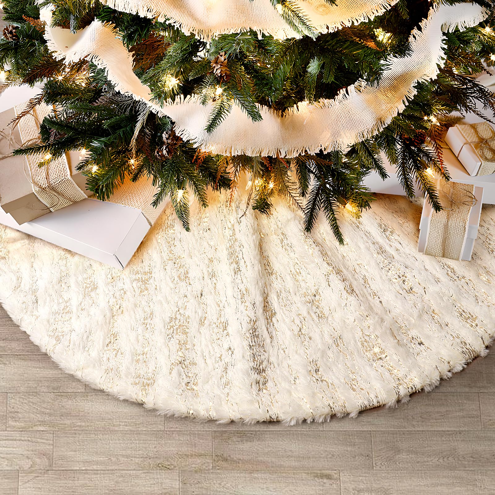 GMOEGEFT 48 Inches Faux Fur Christmas Tree Skirt with Sparkly Golden line, Xmas Tree Holiday Decorations