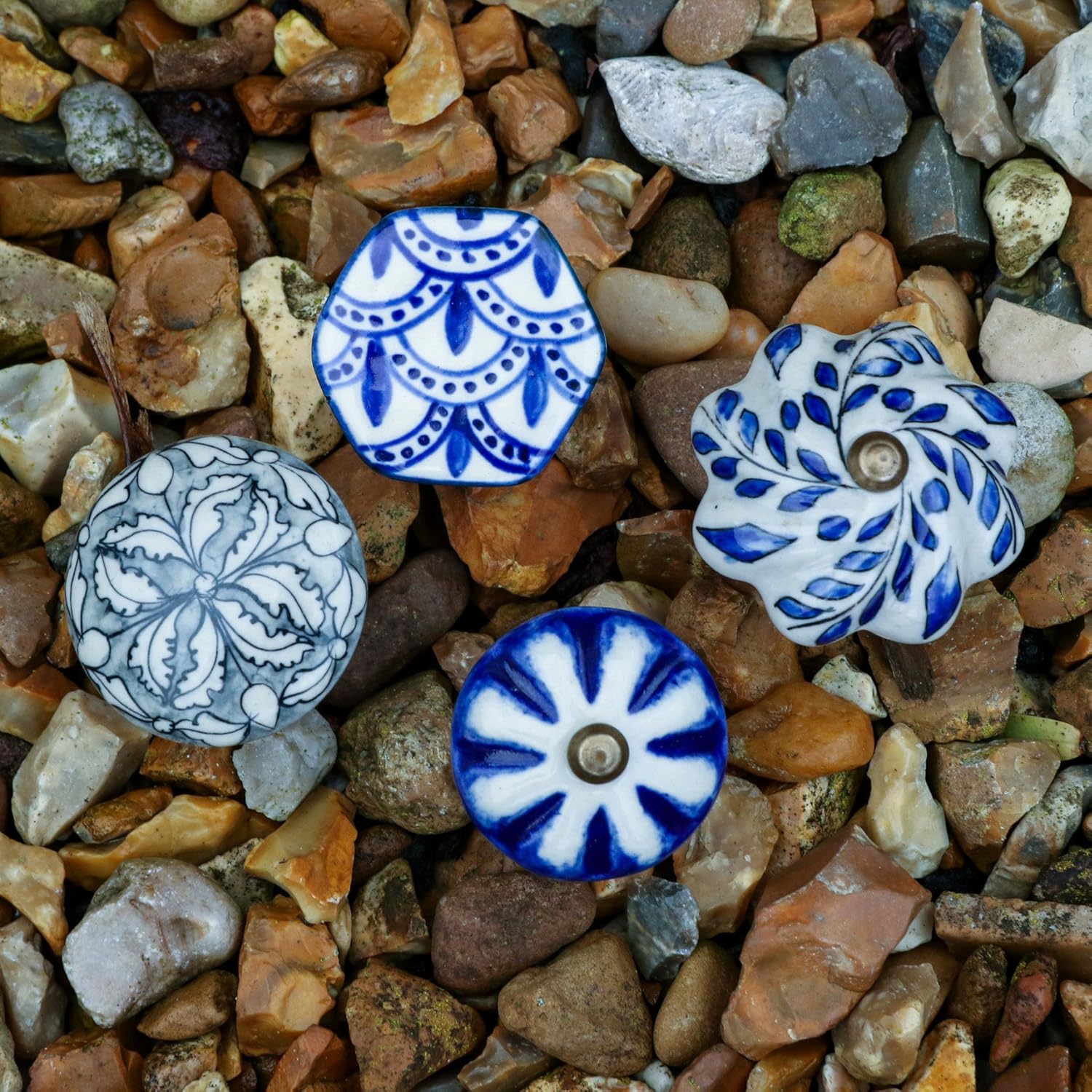 TRINCA-FERRO Set of 6 White and Blue Floral Ceramic Knob for Dresser Drawers Kitchen Cabinets Laundry Room Closet Doors Knobs for Interior/Exterior | Office | Bedroom | Bathroom | Kitchen |
