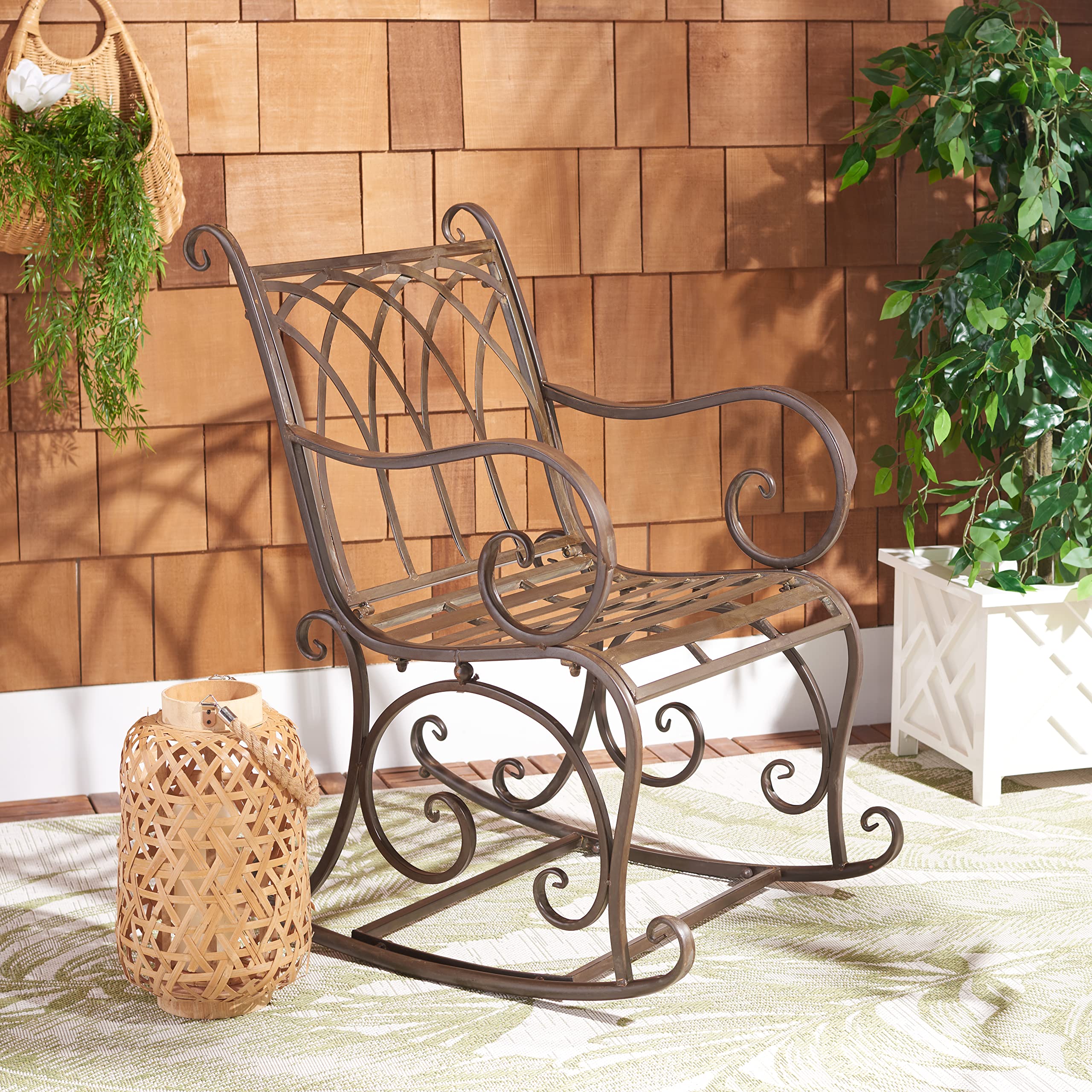Amazon.com : SAFAVIEH Outdoor Collection Medrano Victorian Rustic
