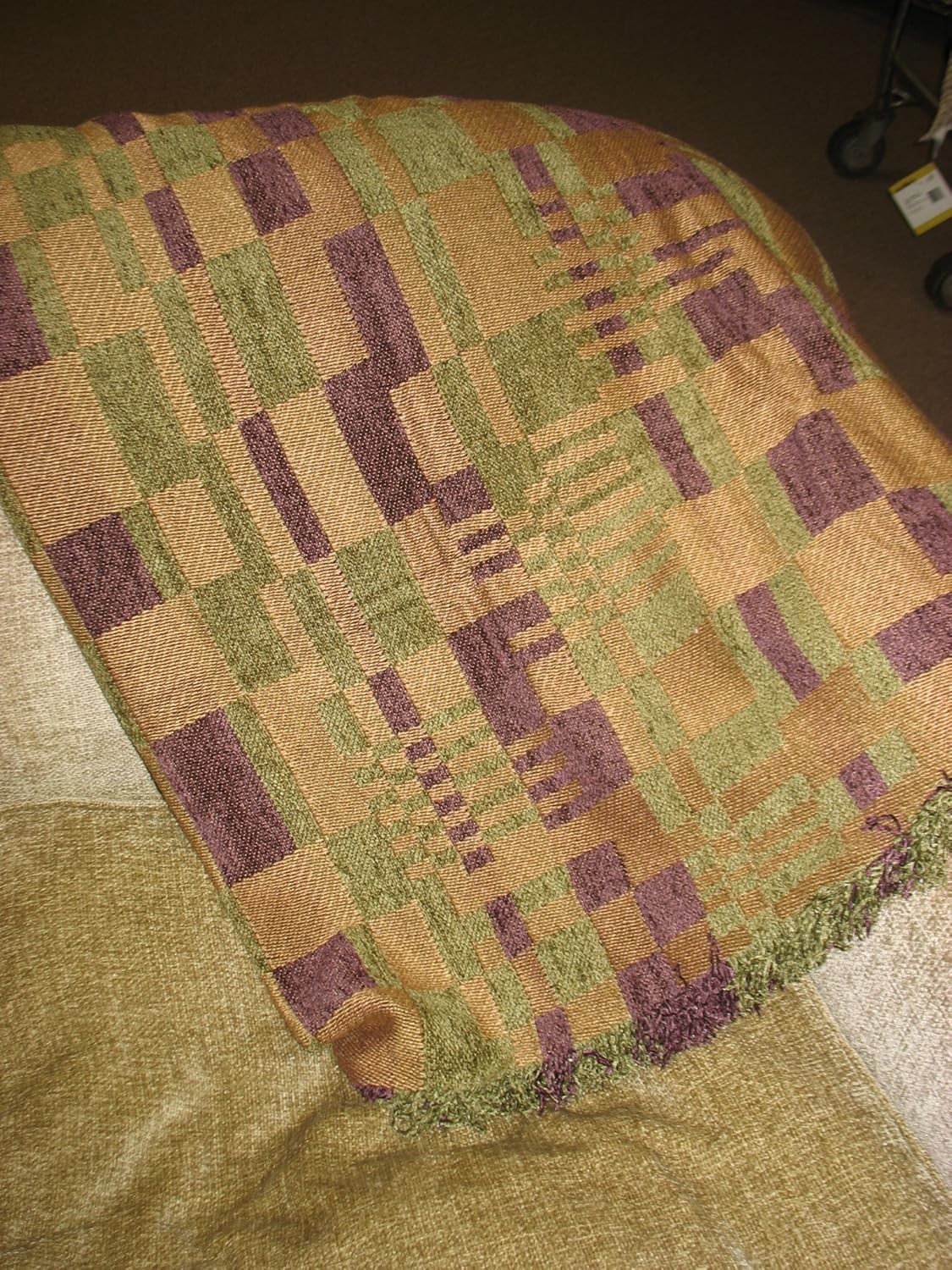 Textillery Weavers Jacquard Throw JMOCOPLKA Home & Kitchen