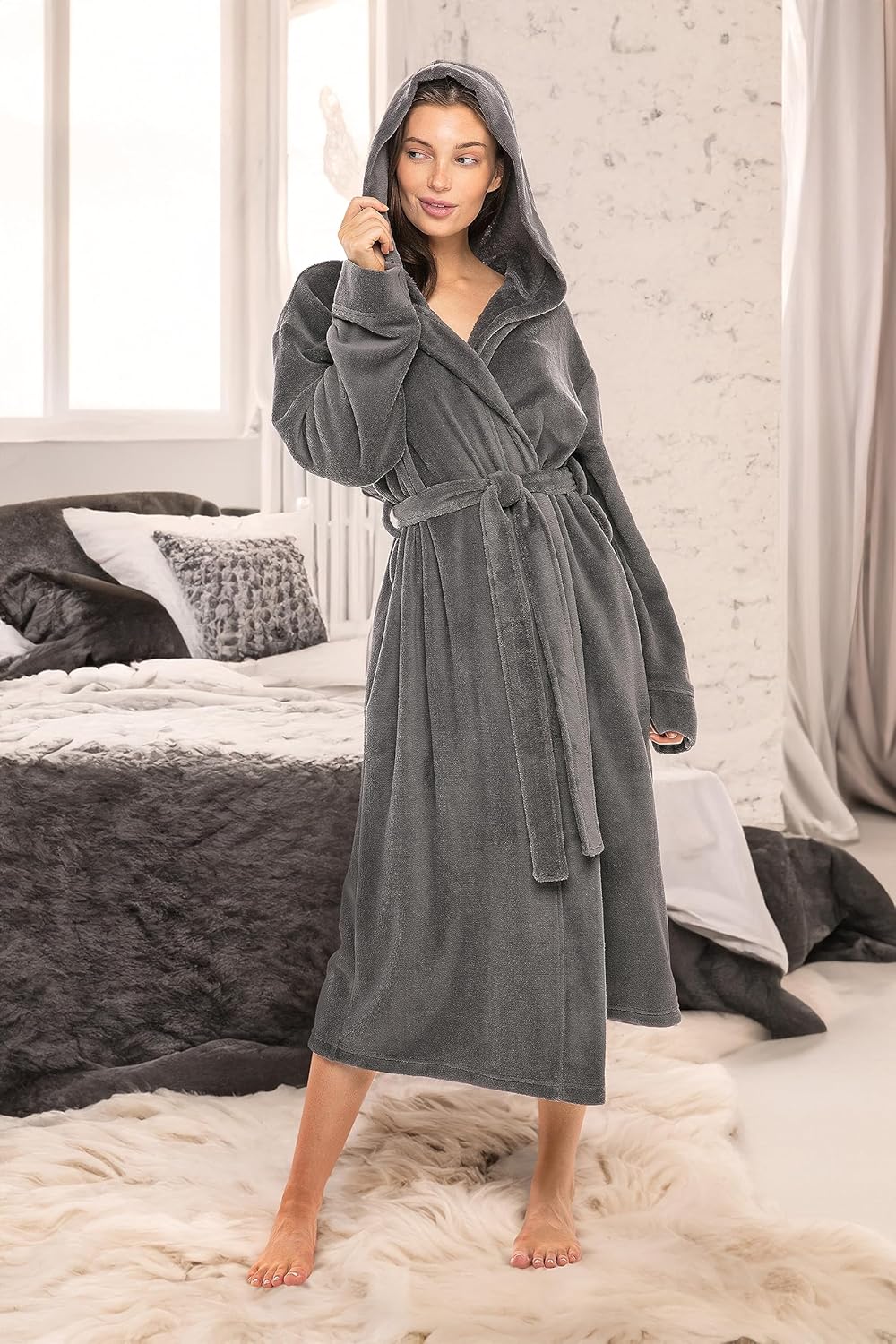 Alexander Del Rossa Women's Soft Fleece Robe with Hood, Warm Lightweight Bathrobe Large-X-Large Steel Gray