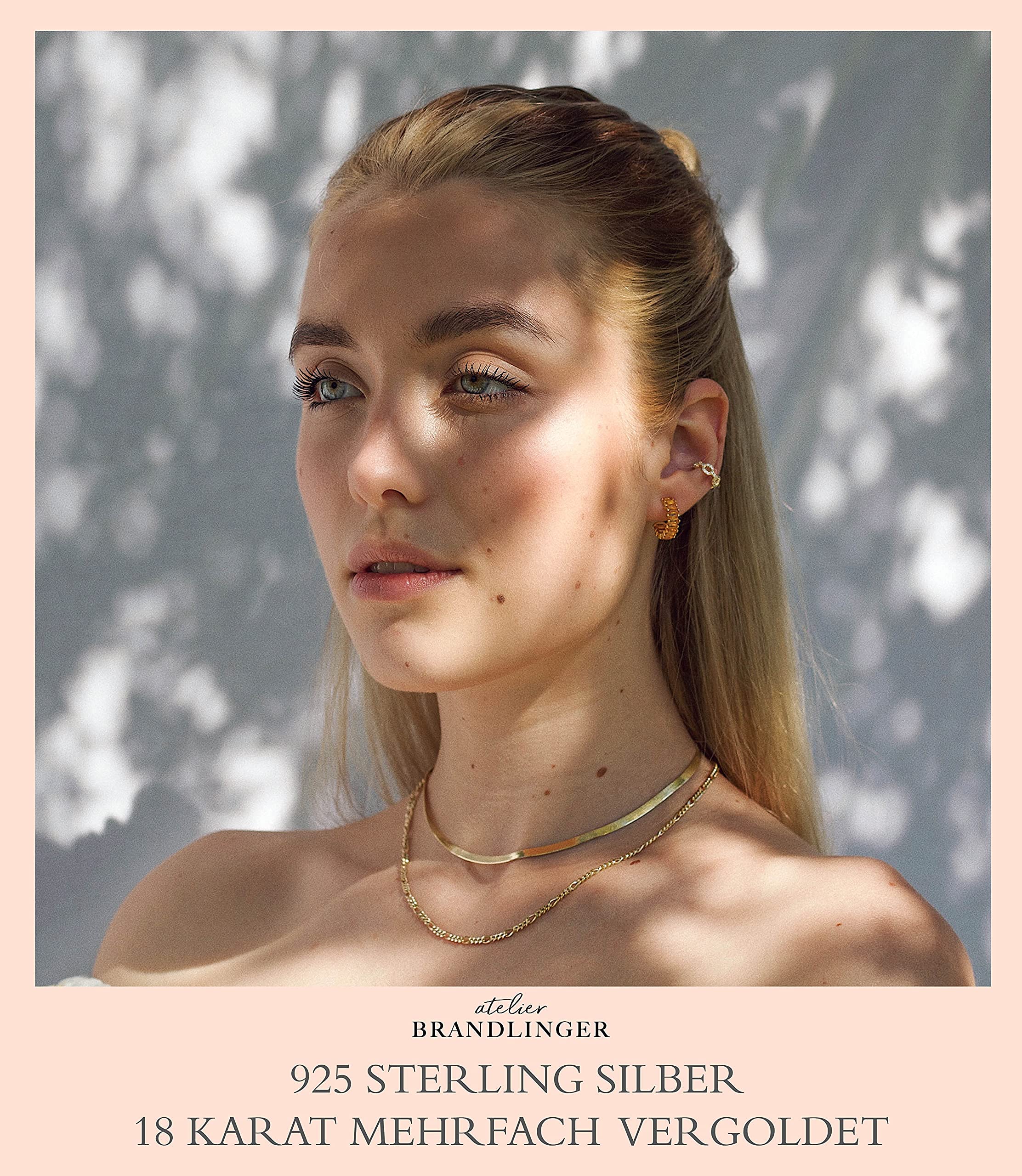 Ohrringe Silber 925. Creolen Gold mit Zirkoniasteinen Baguetteschliff bunt. Schmuck Damen vergoldet mit 18 Karat (Silber und Gold) für Frauen und Mädchen. Durchmesser der Huggies: 15mm.